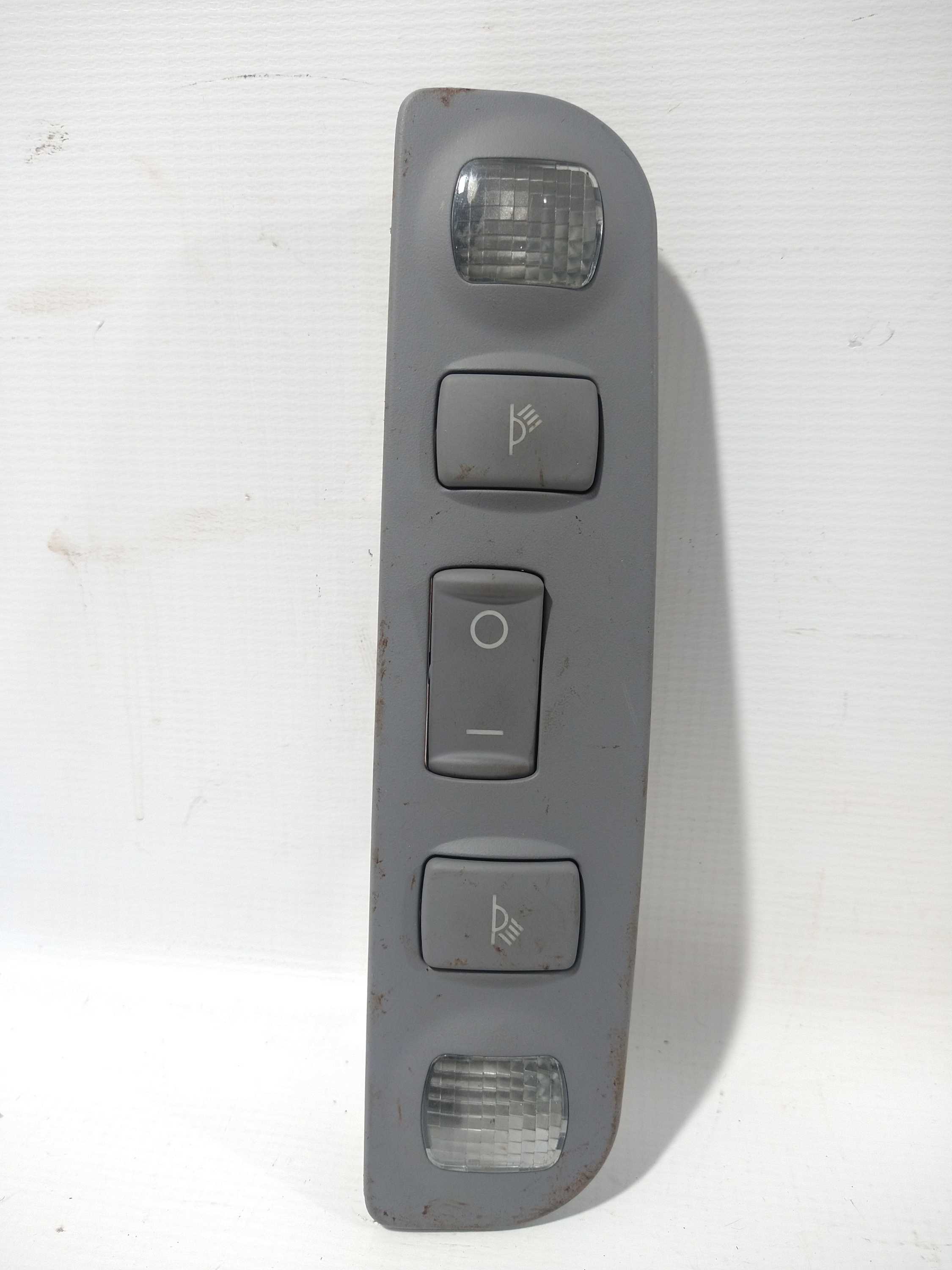 Botão Luz Teto Cortesia Interior Traseira Audi A4