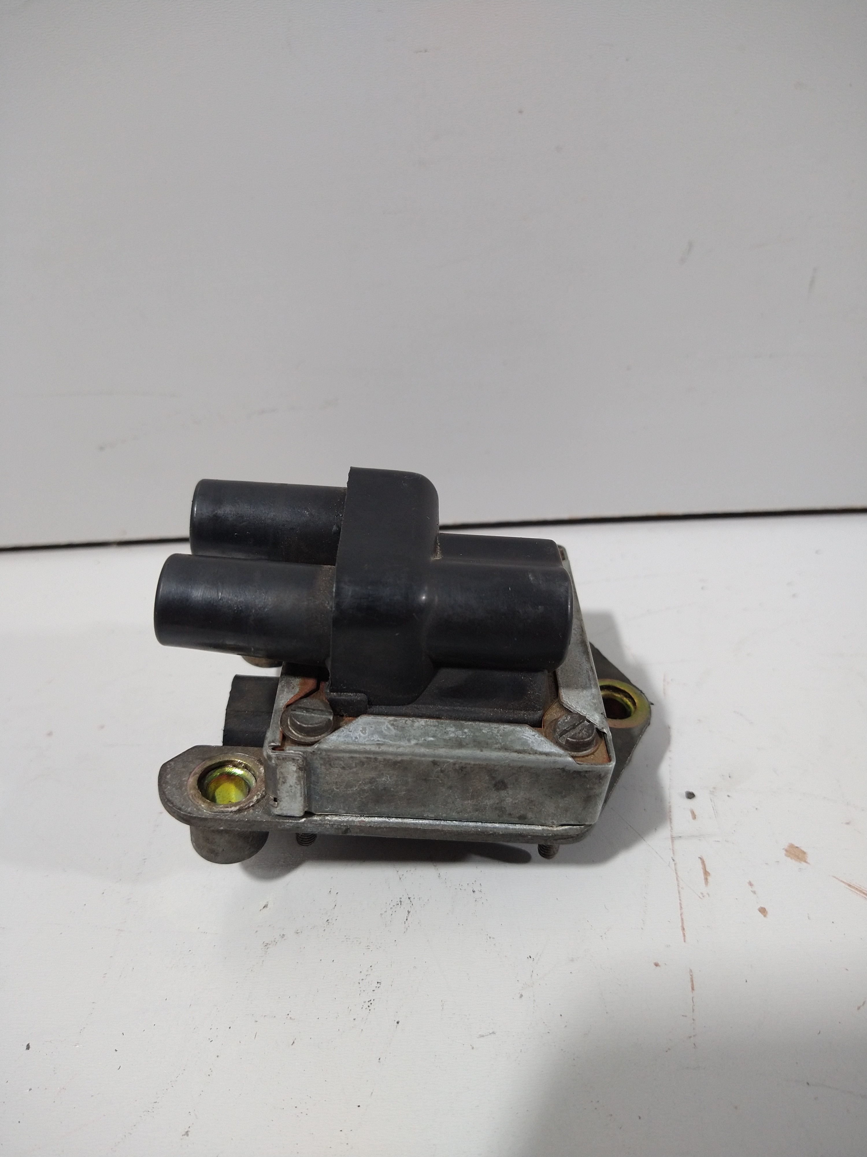 Bobina De Ignição Fiat Palio Young 96/00 1.0 8v Usado Origin 4