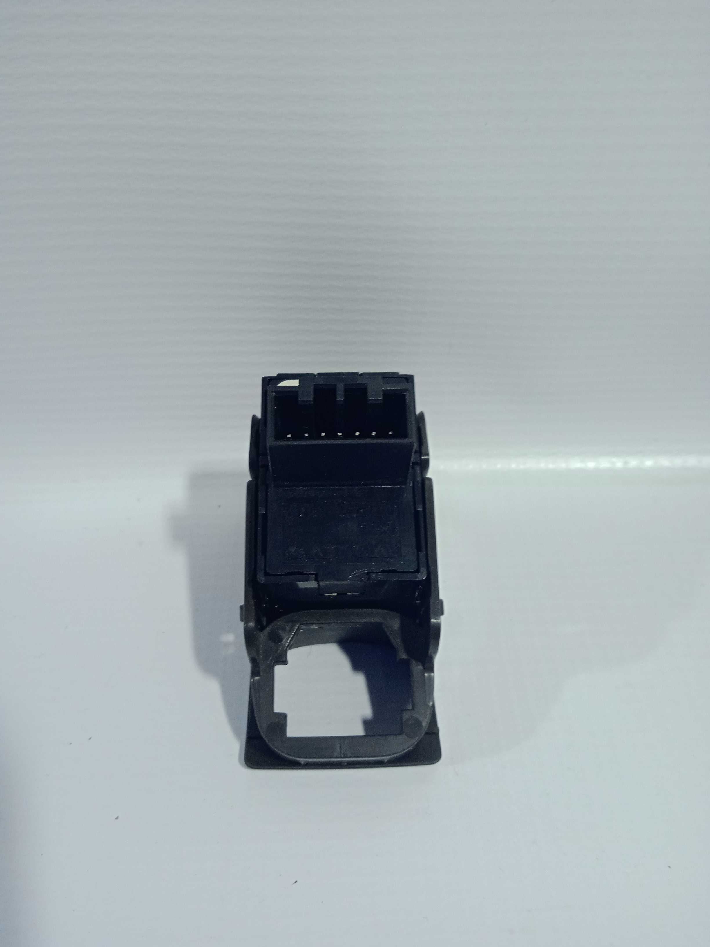 Interruptor Risco Oem Sos On Call Volvo Xc90 2010 Usado Orig 3