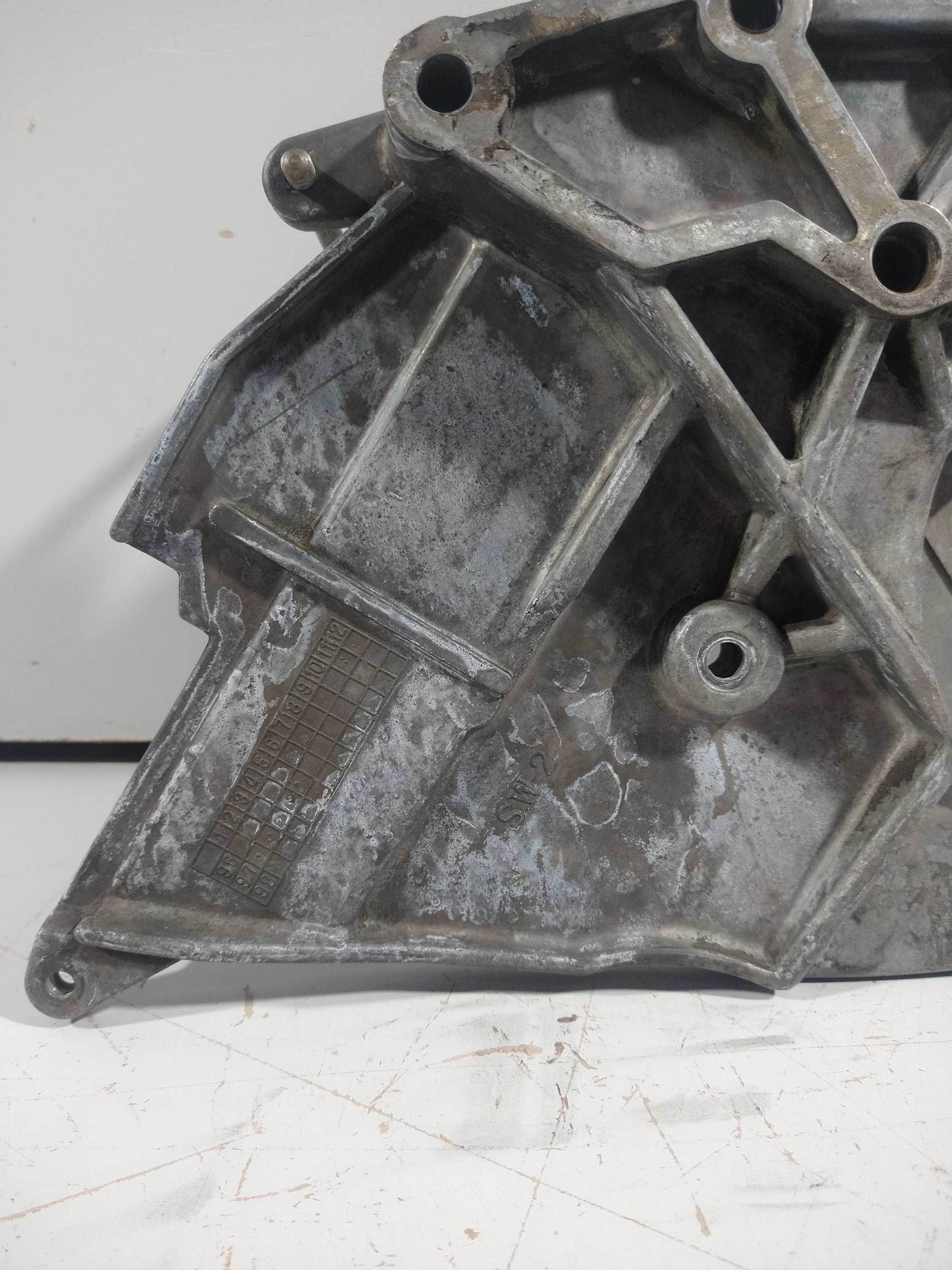Tampa Lateral Motor Hyundai H100 1997 Usado 2