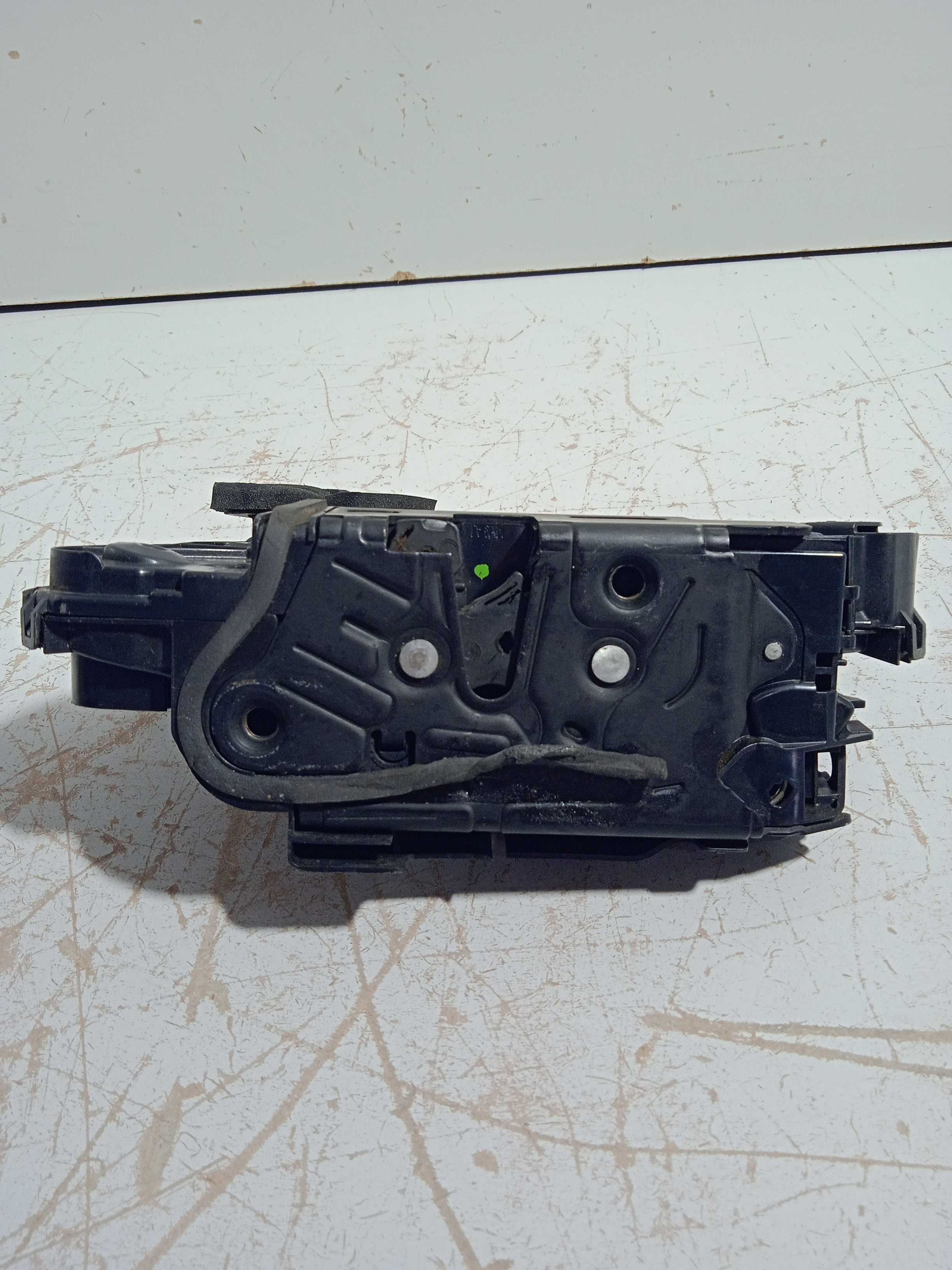 Fechadura Dianteira L/e Polo Msi 1.6 2018 Usado Original 6