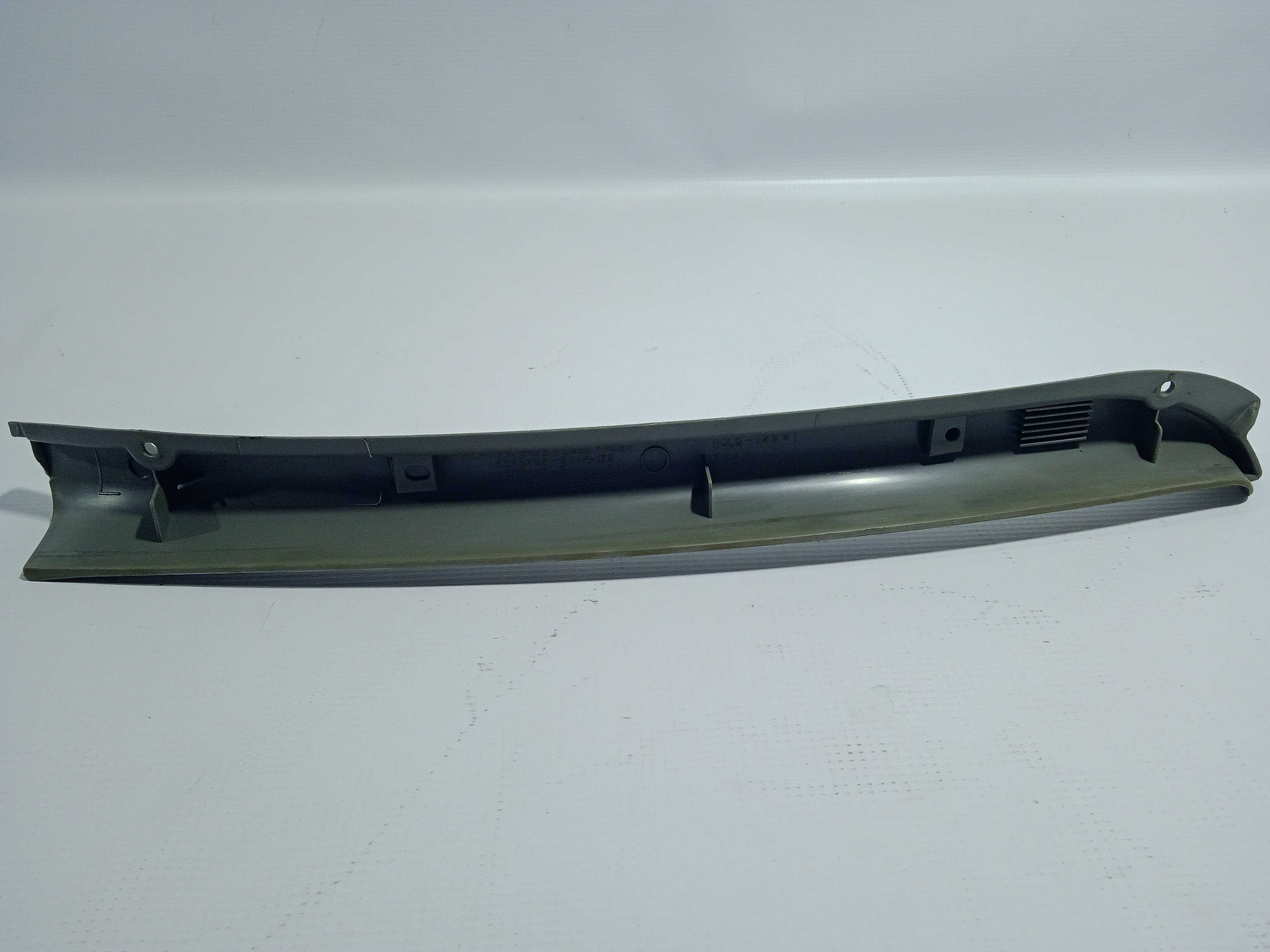 Acabamento Coluna Porta Traseira L/e Blazer S10 1996 Usado 5