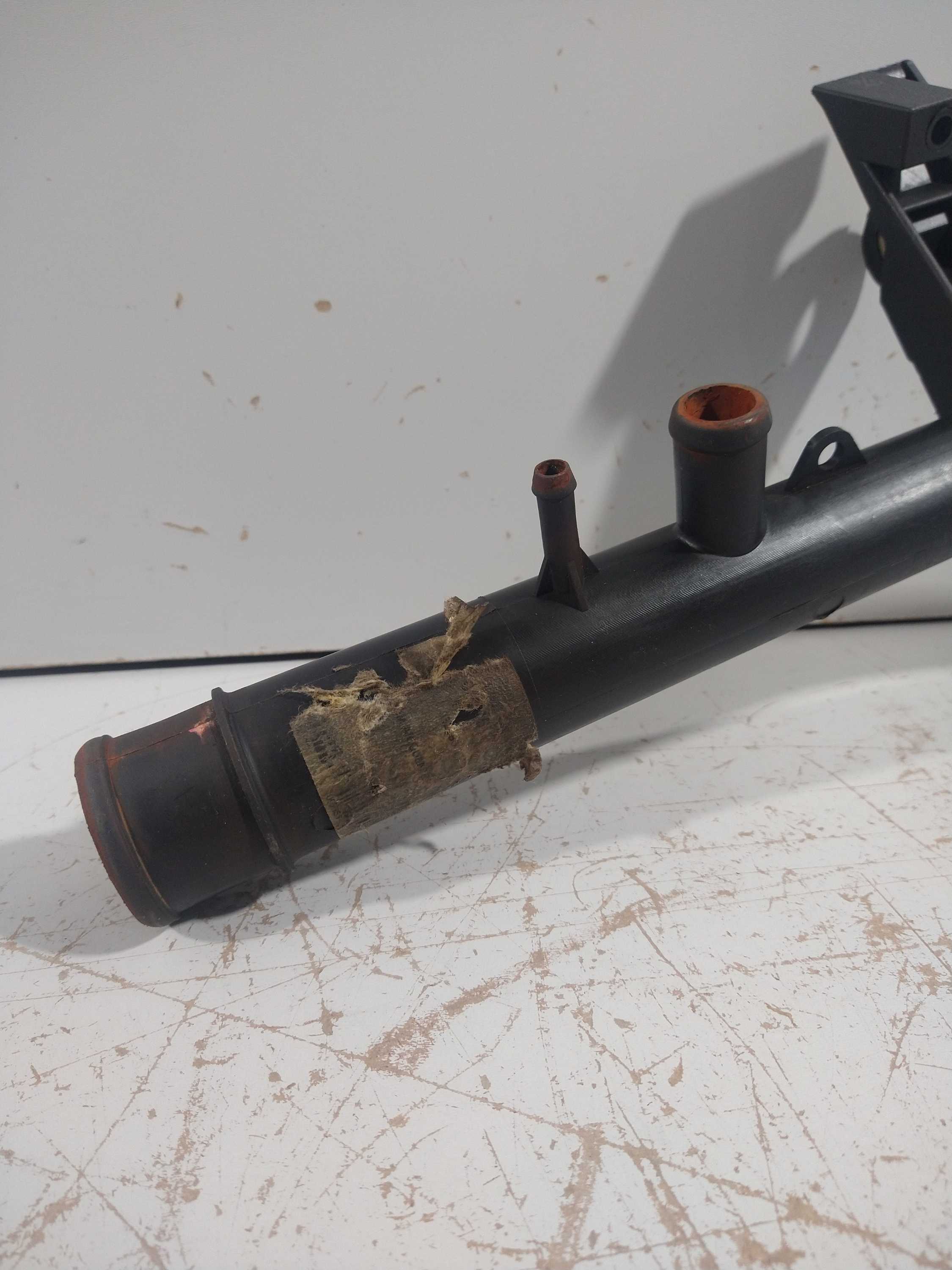 Tubo Cano Água Celta 2001 1.0 8v Usado 2