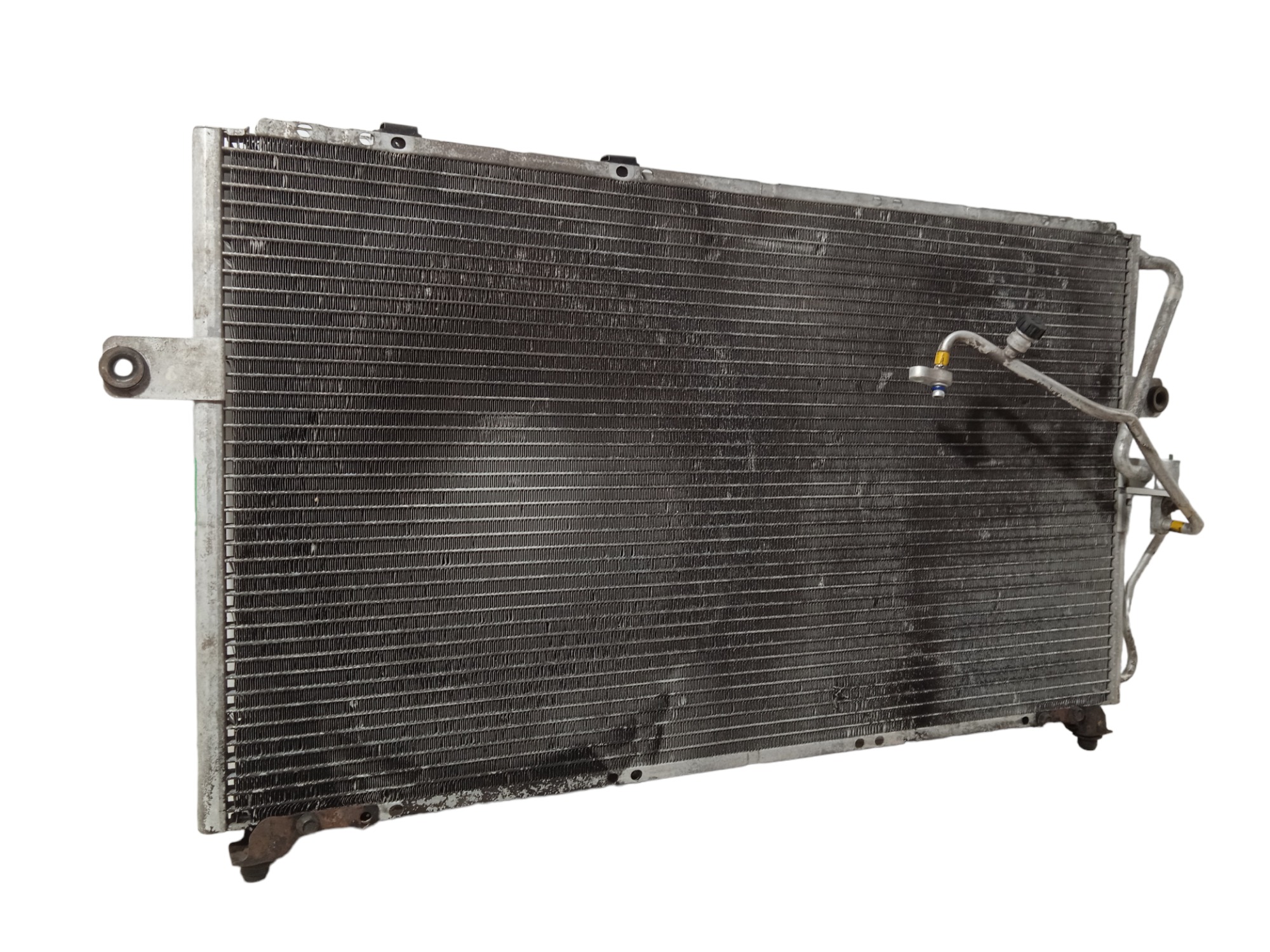 Condensador Ar Condicionado Kia Carnival 2006 Usado