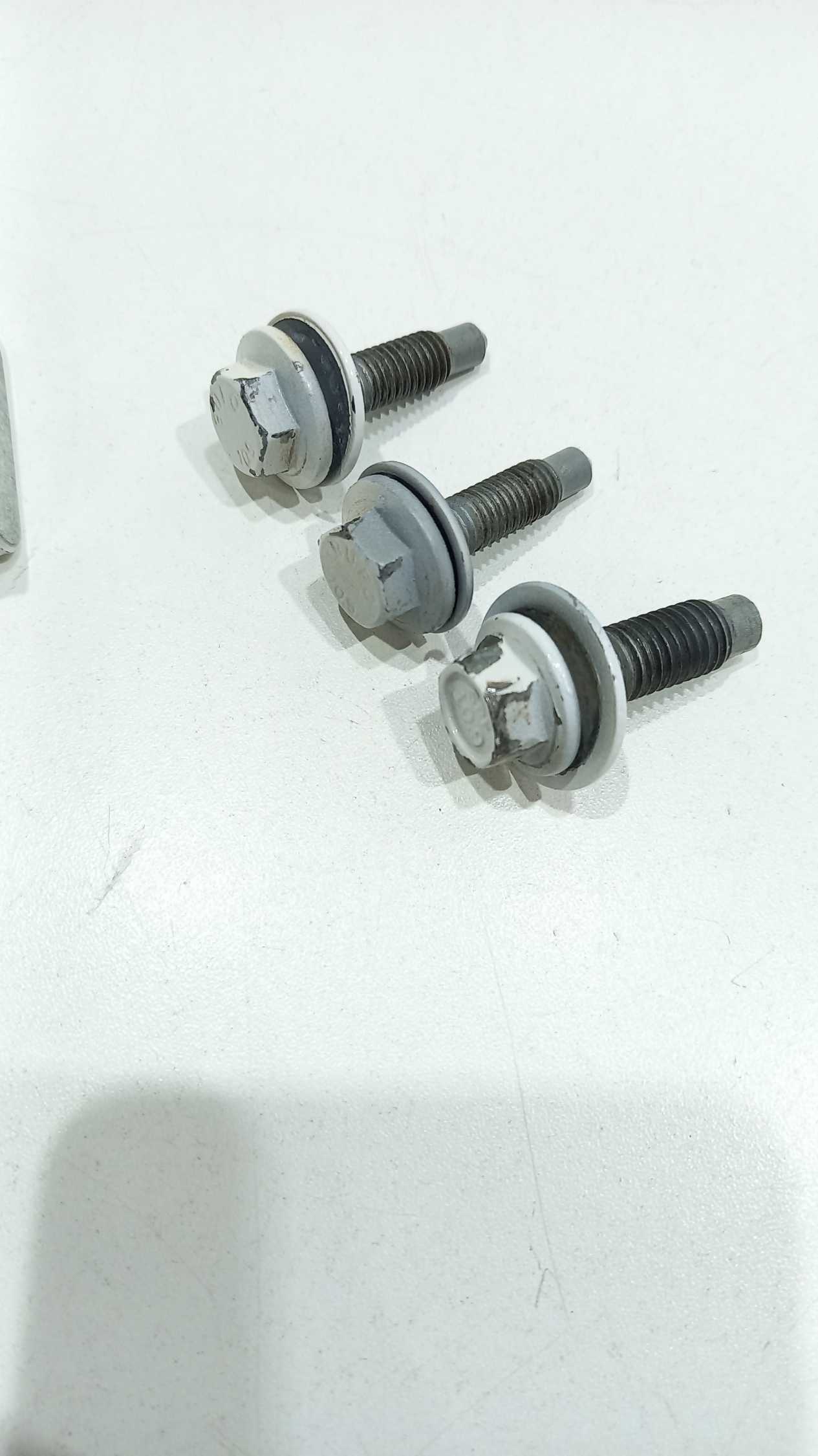 Dobradiças Porta Traseira Direita Ford Ka 1.5 2019 3