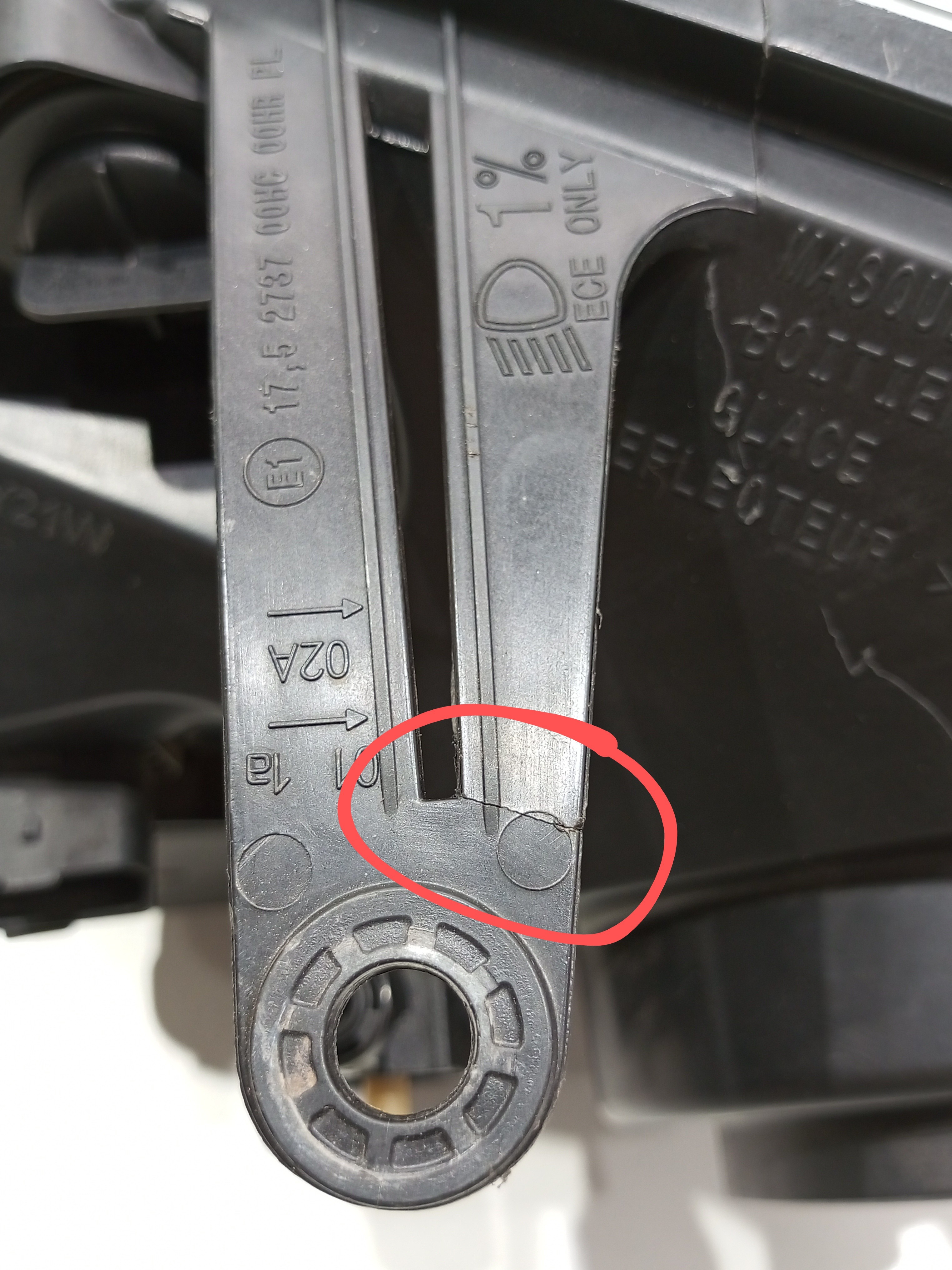 Farol Dianteiro Direito Renault Duster 2014 Original 4