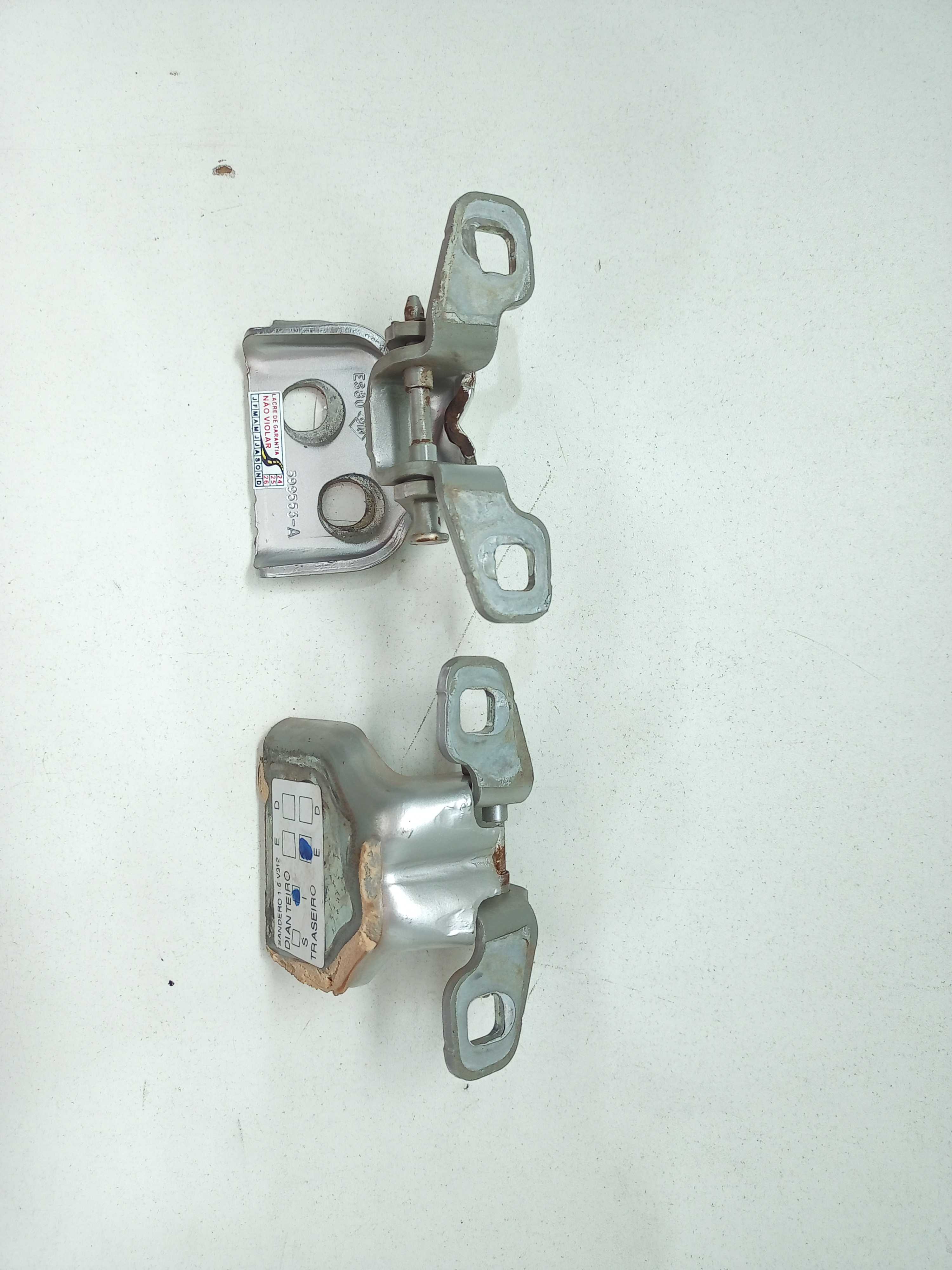 Dobradiças Par Portas Traseiras Renault Sandero 2013 1.6 4