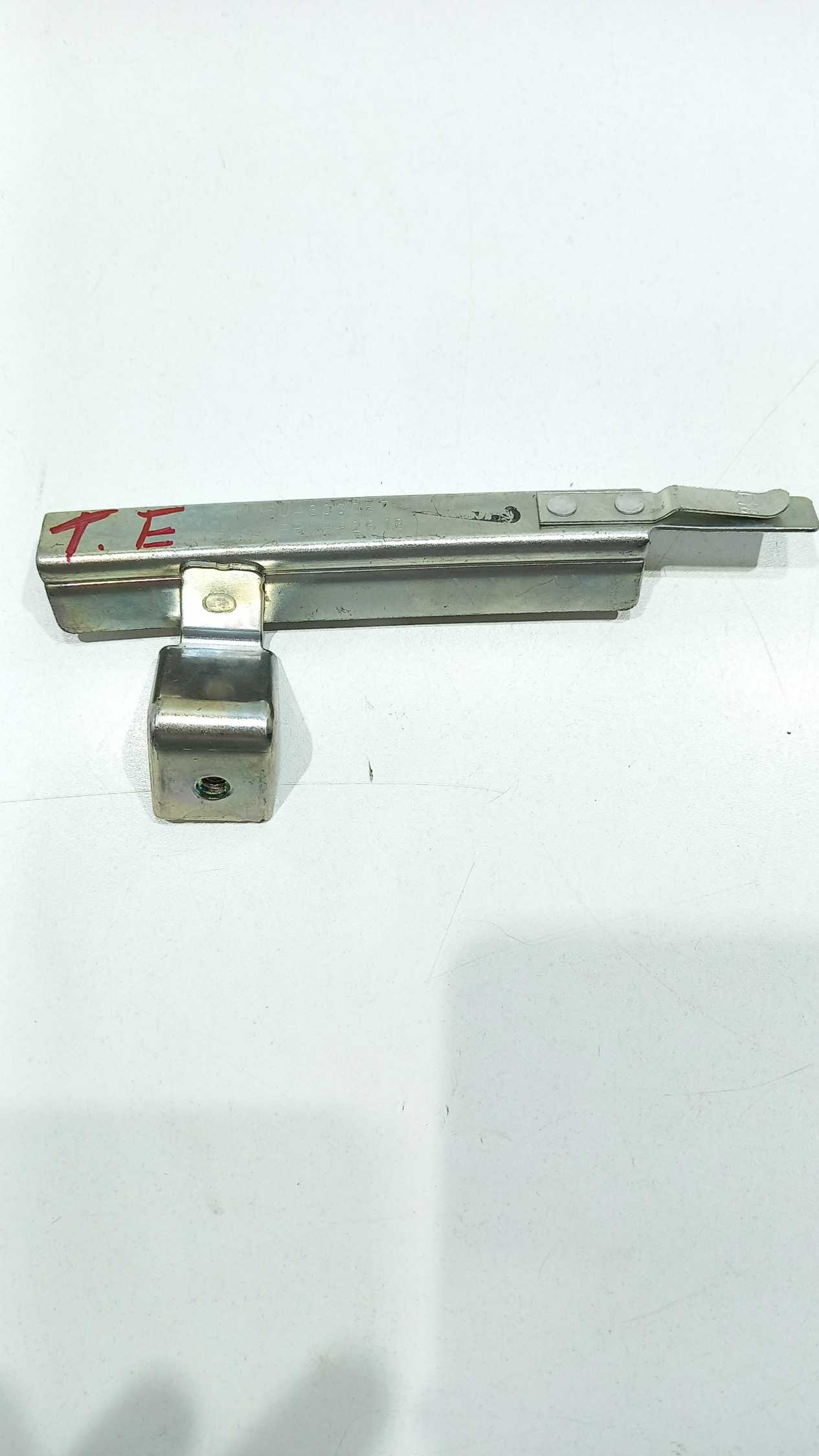 Guia De Vidro Porta Traseira Esquerda Vw  Voyage 1.6  2019 1