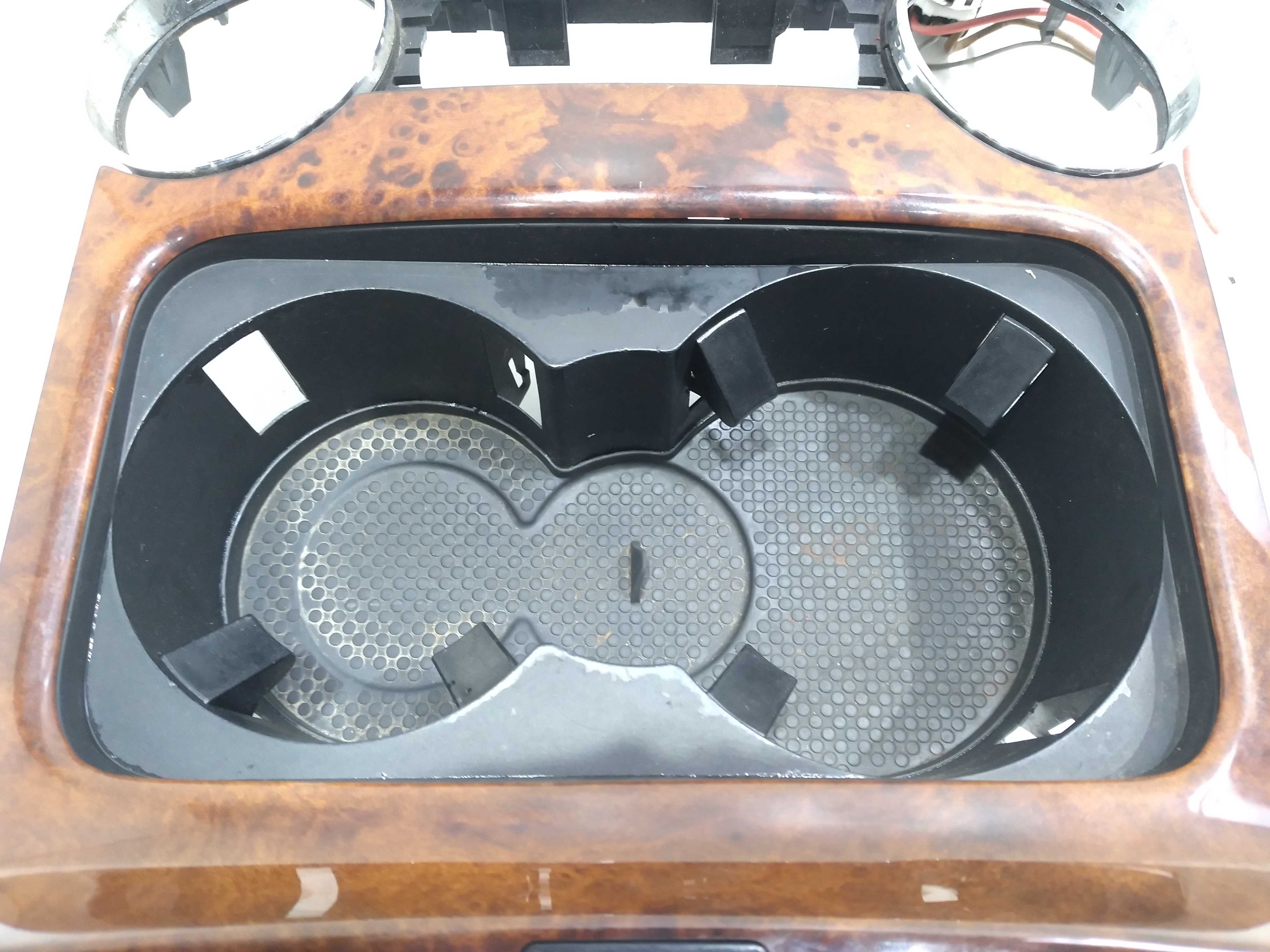 Porta Copos Completo Vw Touareg 4.2 V8 2005 Detalhes 2