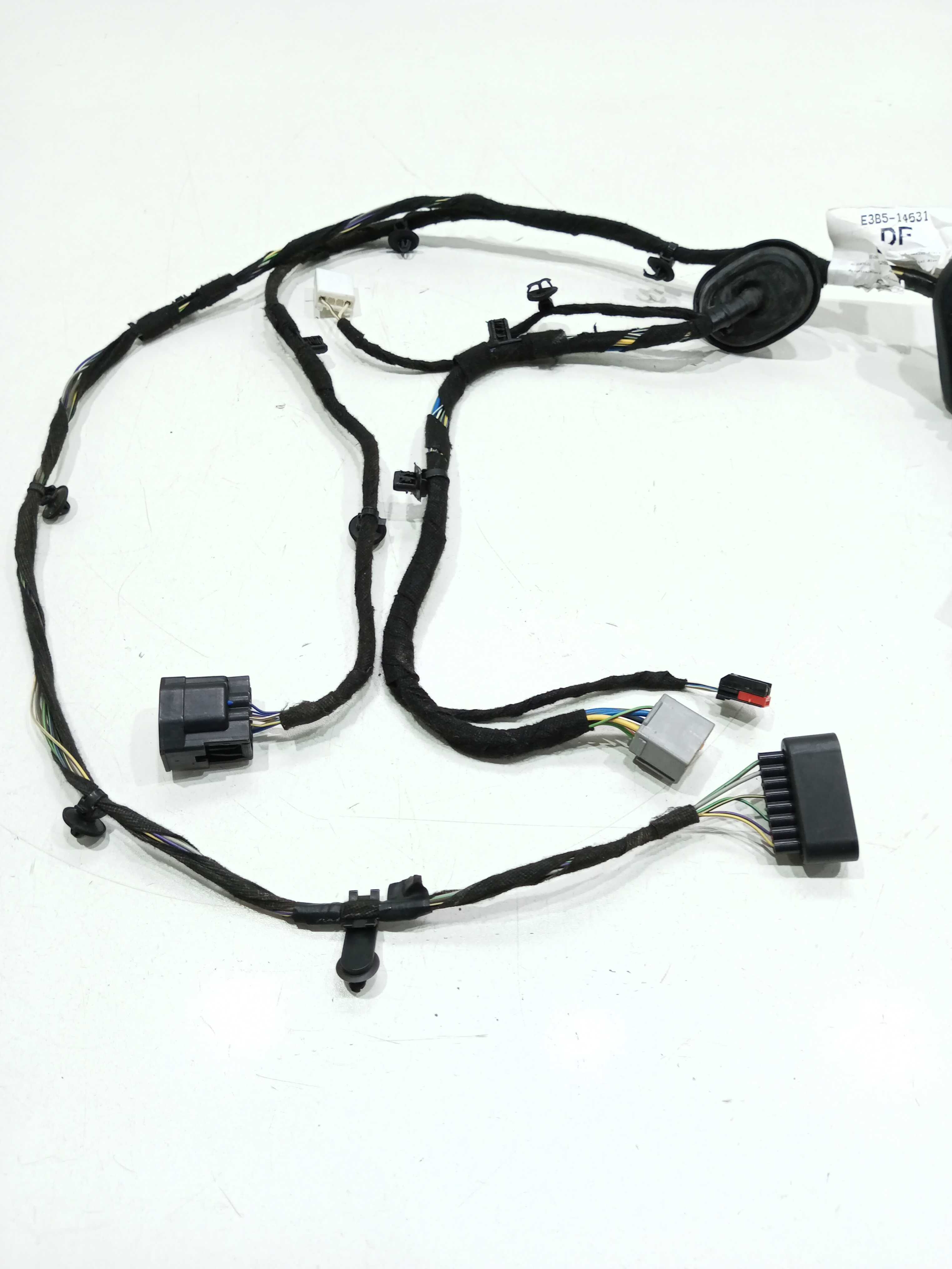 Chicote Porta Dianteira Esquerda Ford Ka Se 1.0 2017 2