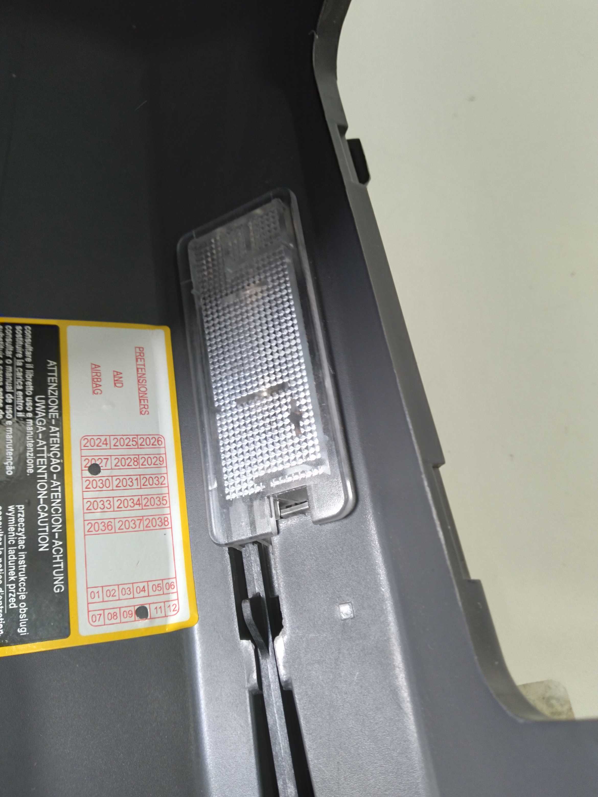 Porta Luvas Passageiro Fiat Grand Siena Attrac. 1.4  2013 7