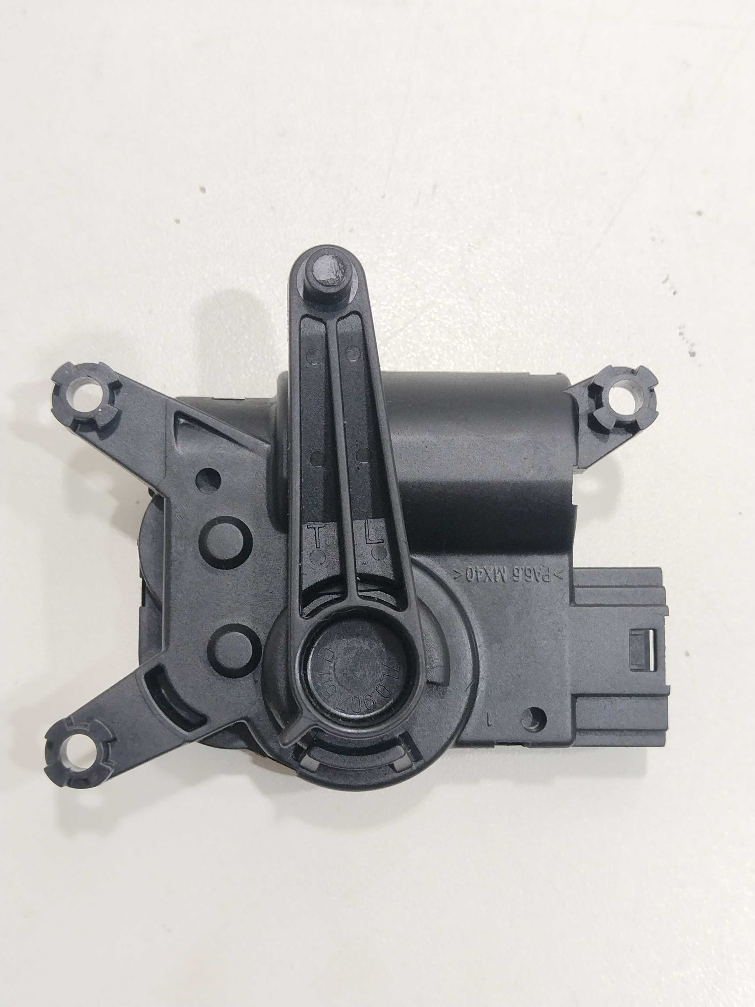Motor Atuador Caixa Ar Diant Touareg 2005 010305 52492621 3