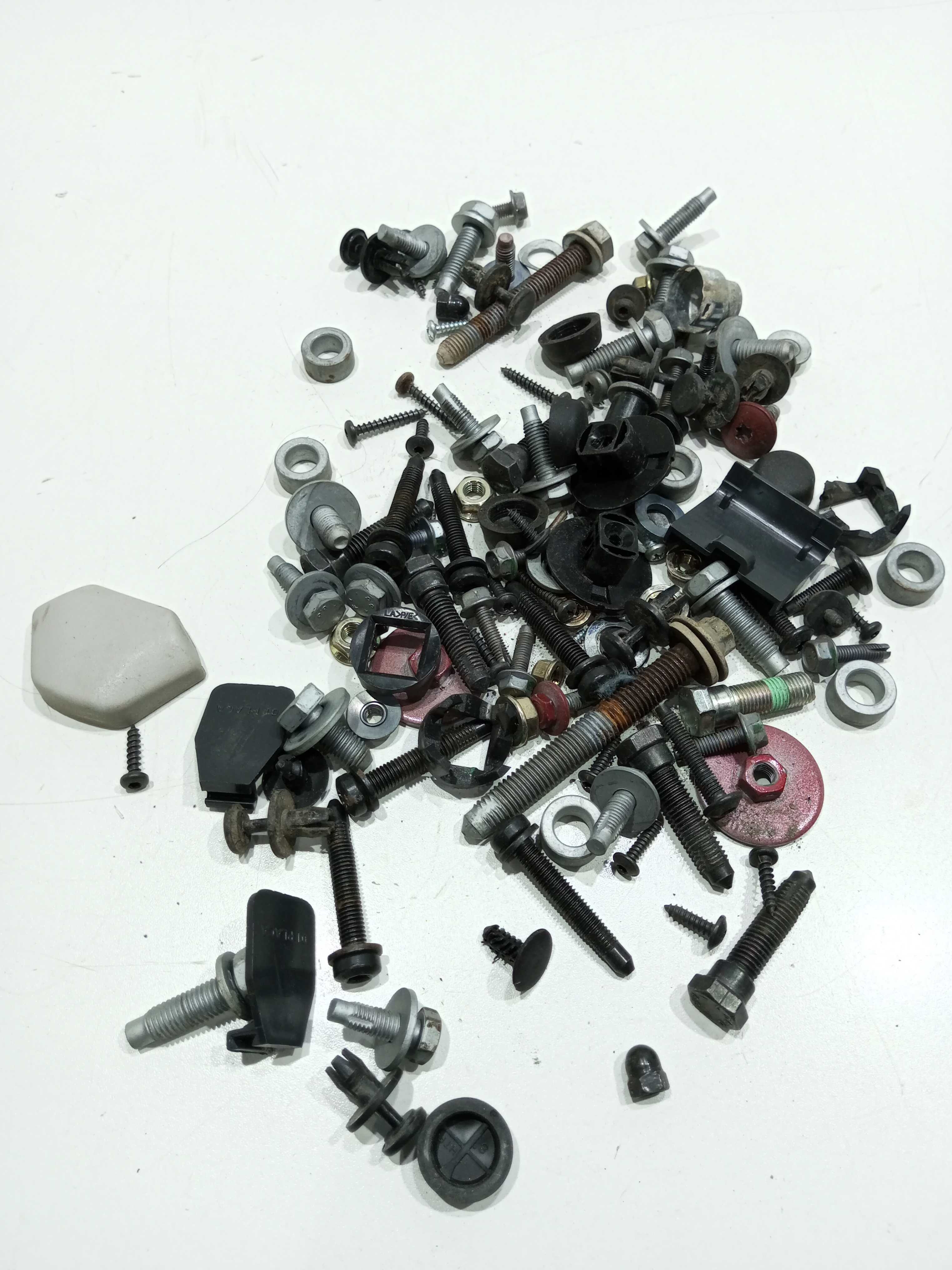 Parafusos Diversos Interna C3 1.4 GLX 2011 1