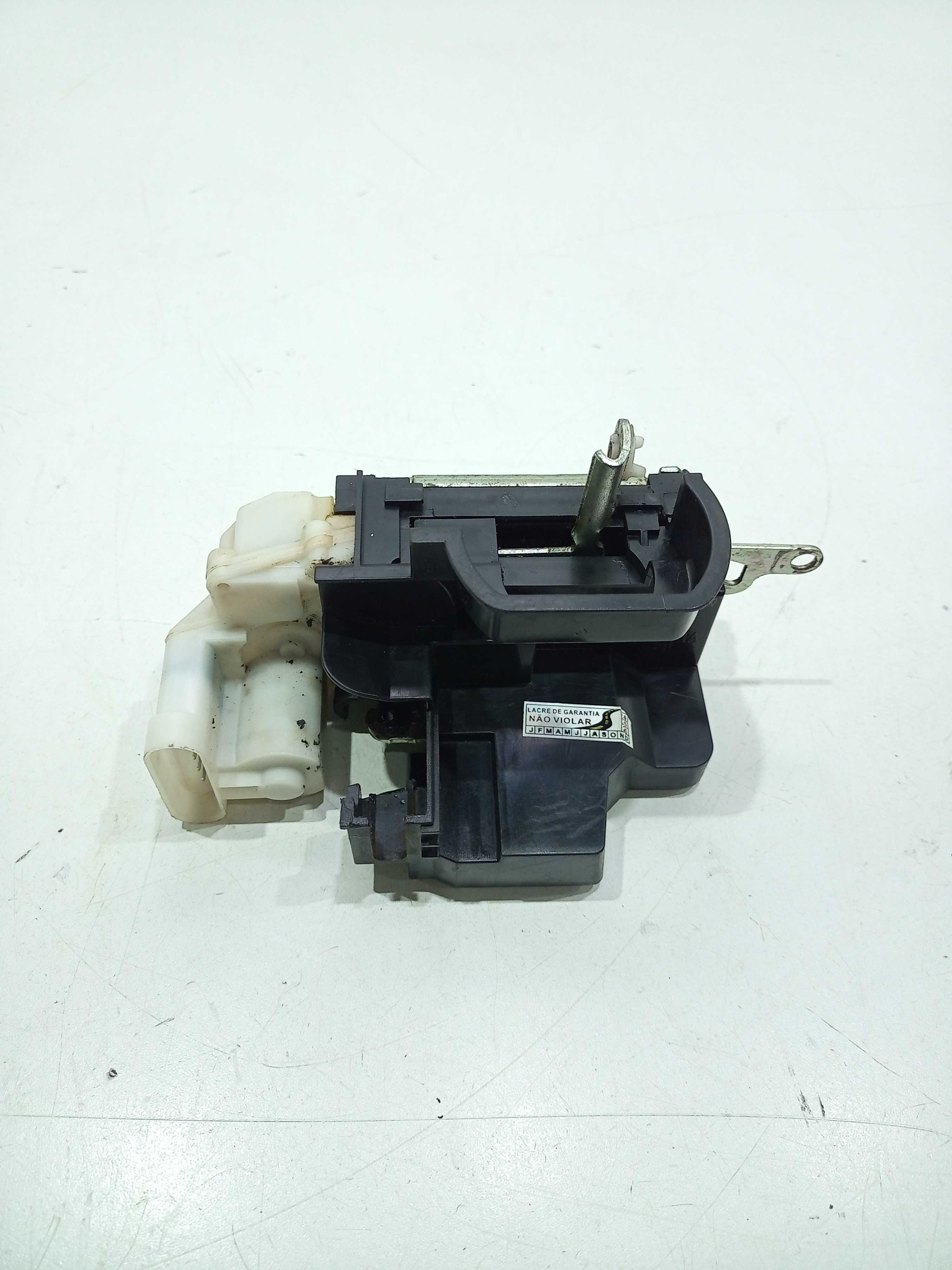 Fechadura Porta Lado Direito Fiat Strada 1.4 2018 1