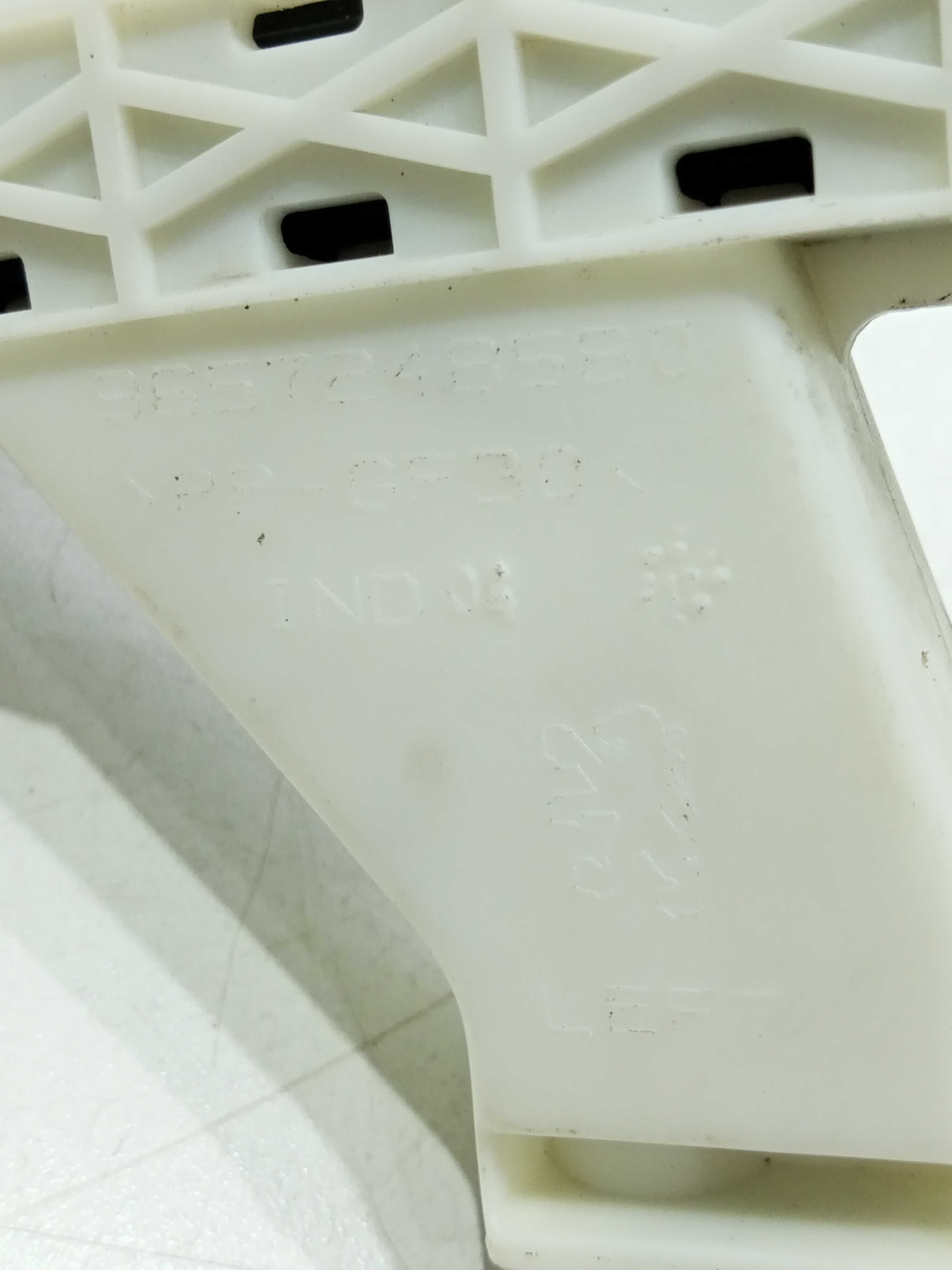 Guia Do Vidro Porta Dianteira Esquerda Peugeot 308 2013 4