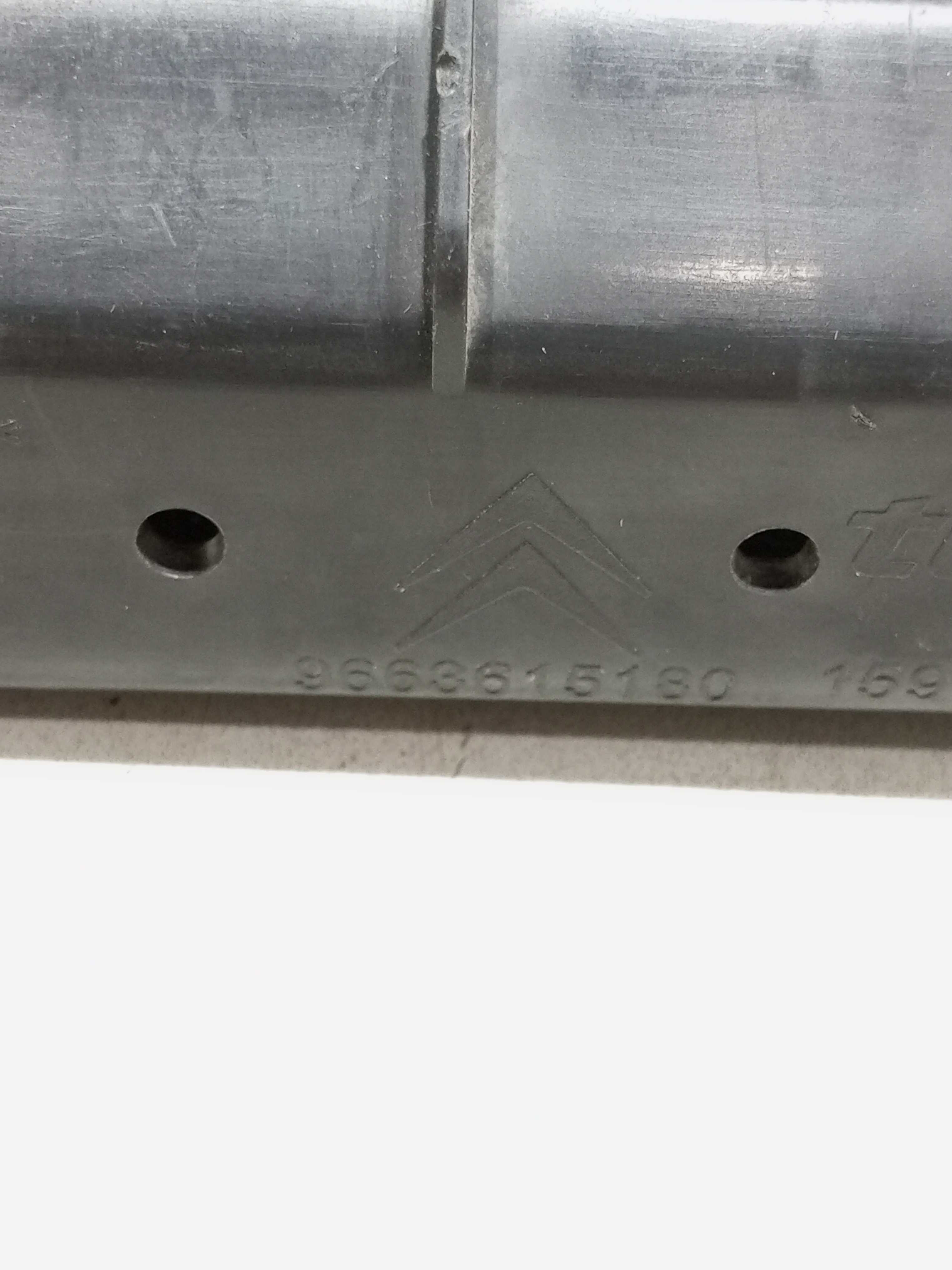 Suporte Do Módulo De Injeção Citroen Xsara Picasso 2009 3