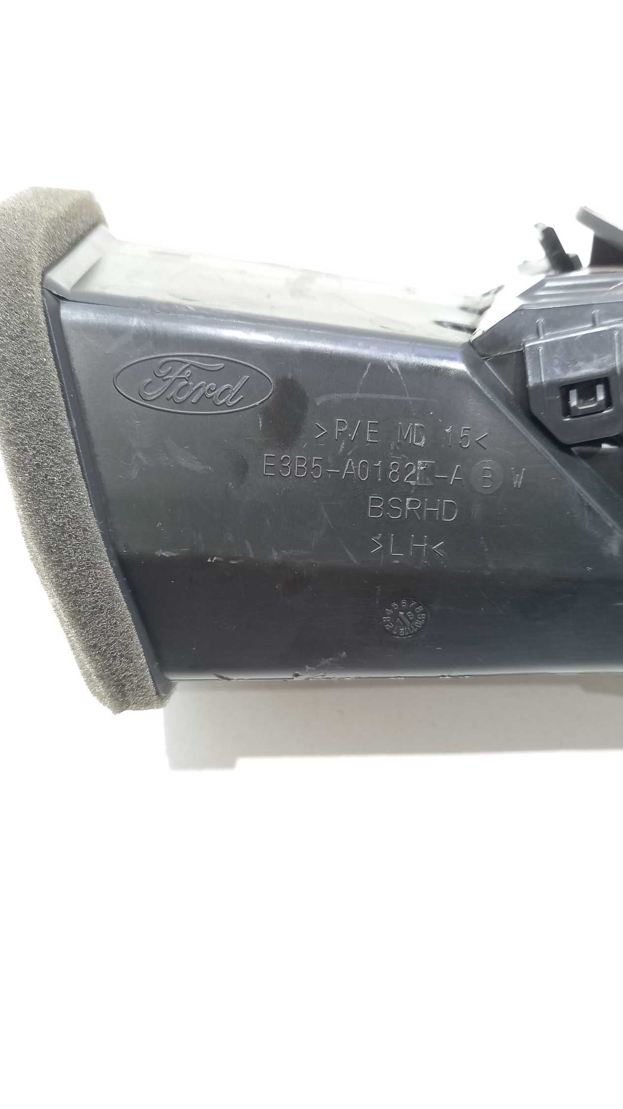 Difusor De Ar Central Lado Esquerdo Ford Ka 2018 1.5 3