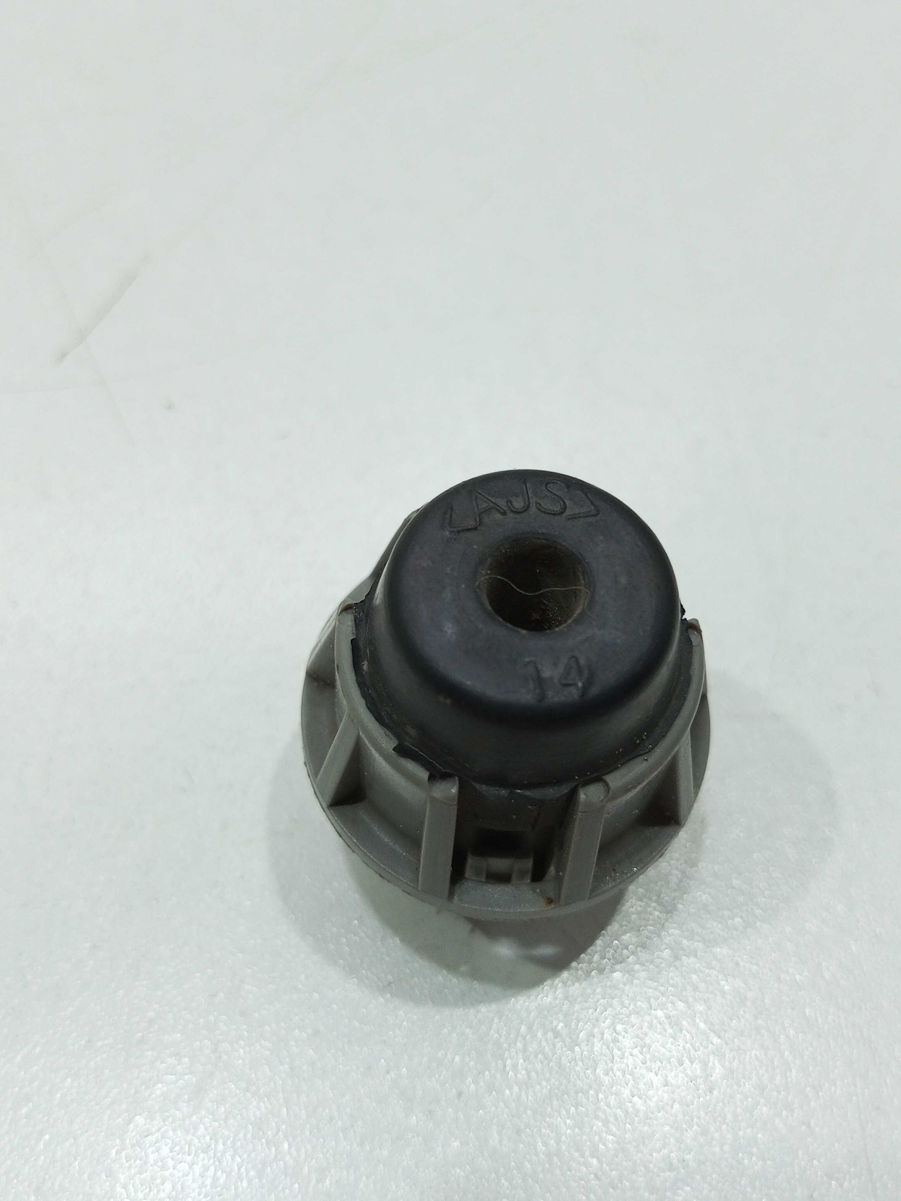 Kit 4  Batentes Do Capô Renault Sandero 2016 4
