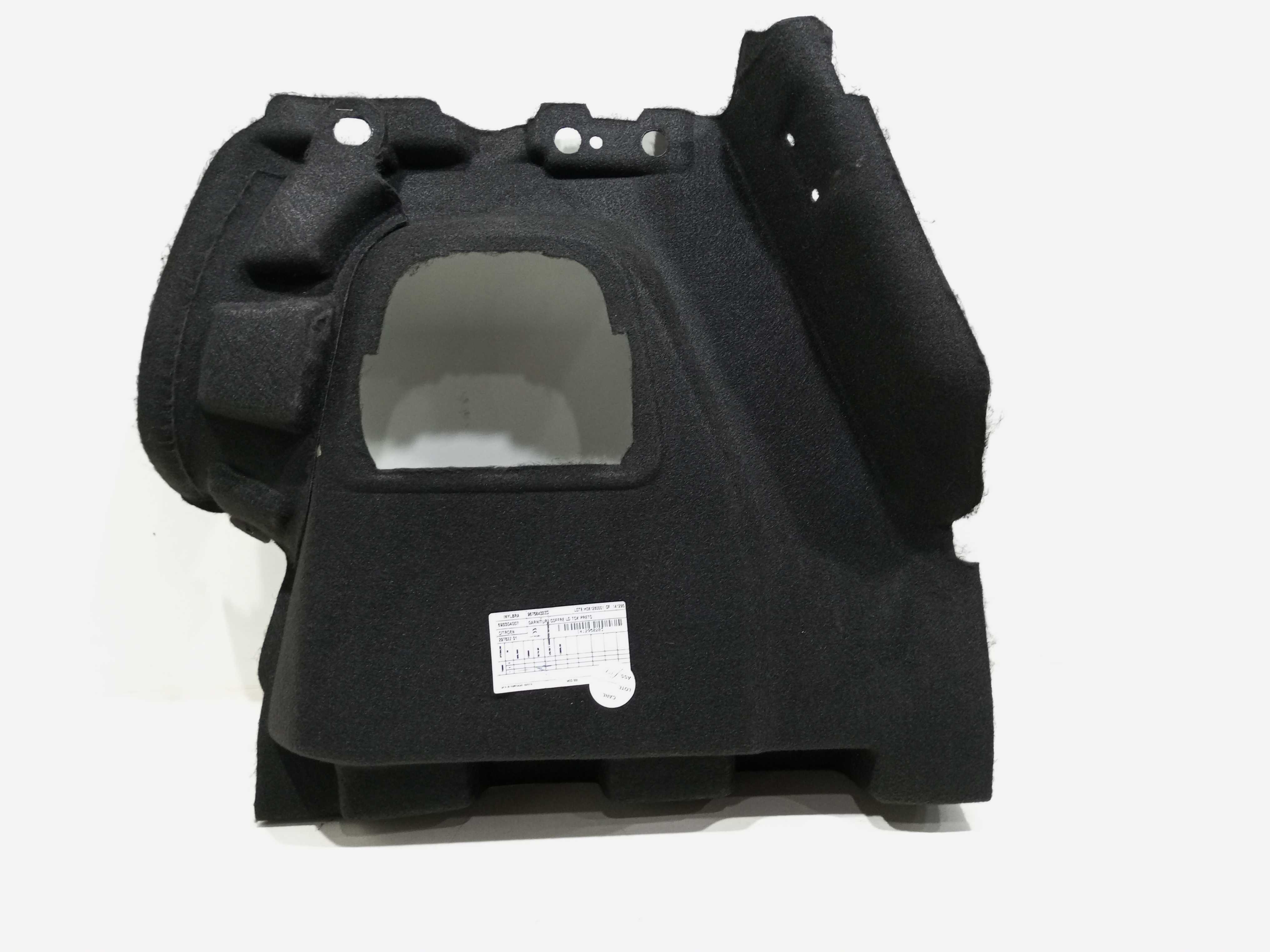 Forração  Porta Malas Lado Direito Citroen C3 1.6 2014 4