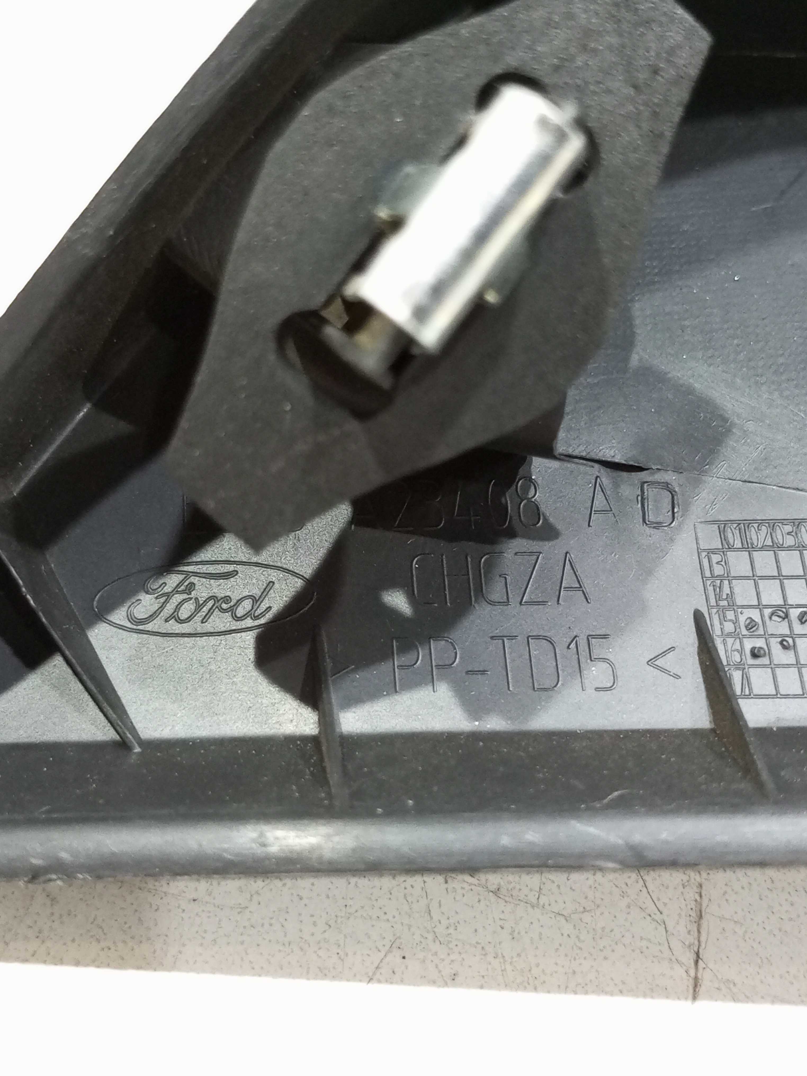 Moldura Interna Lado Direito Retrovisor Ford Ka Se 2017 5