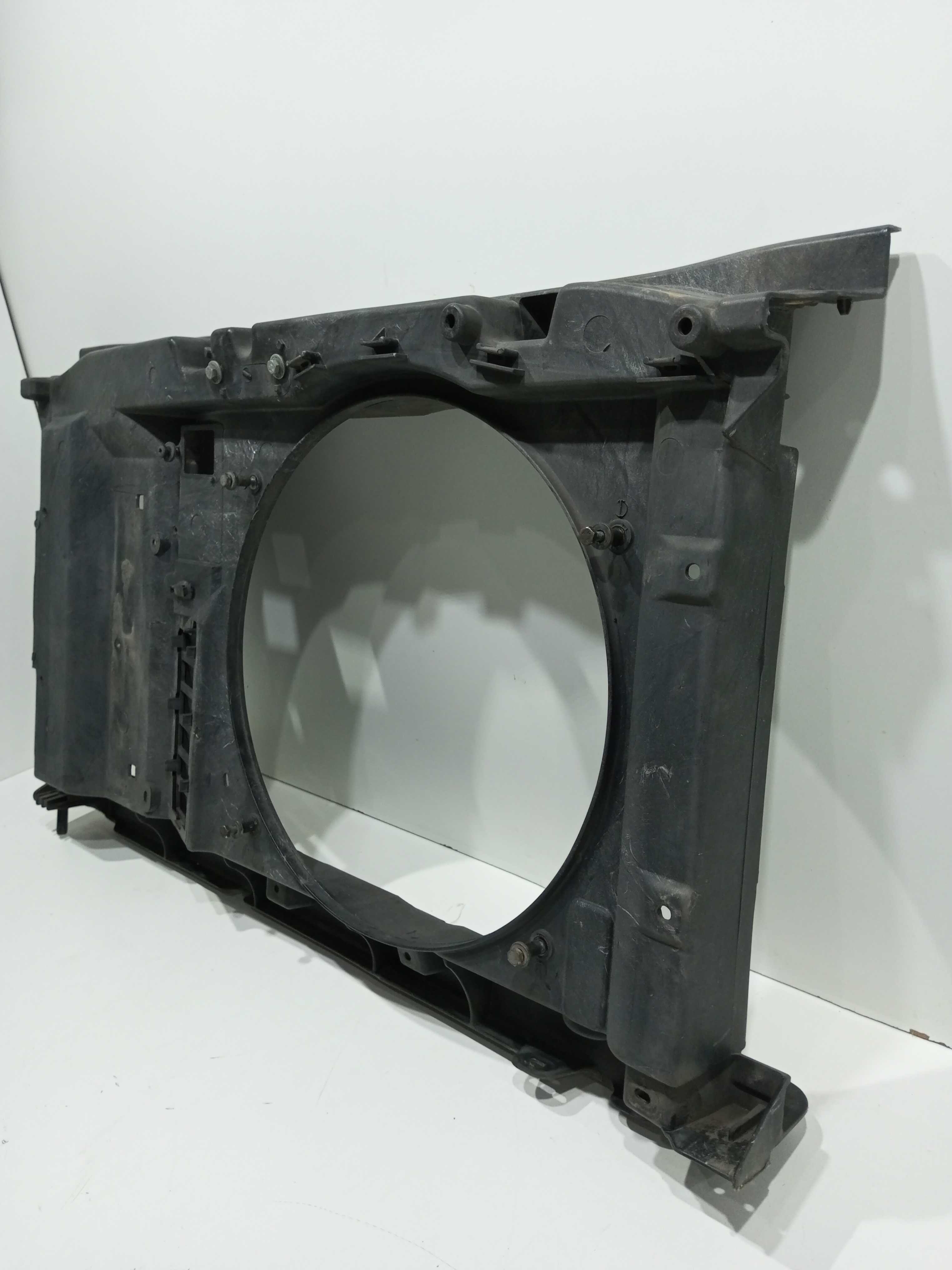 Defletor Radiador Peugeot 307 2.0 Rallye 2004 2