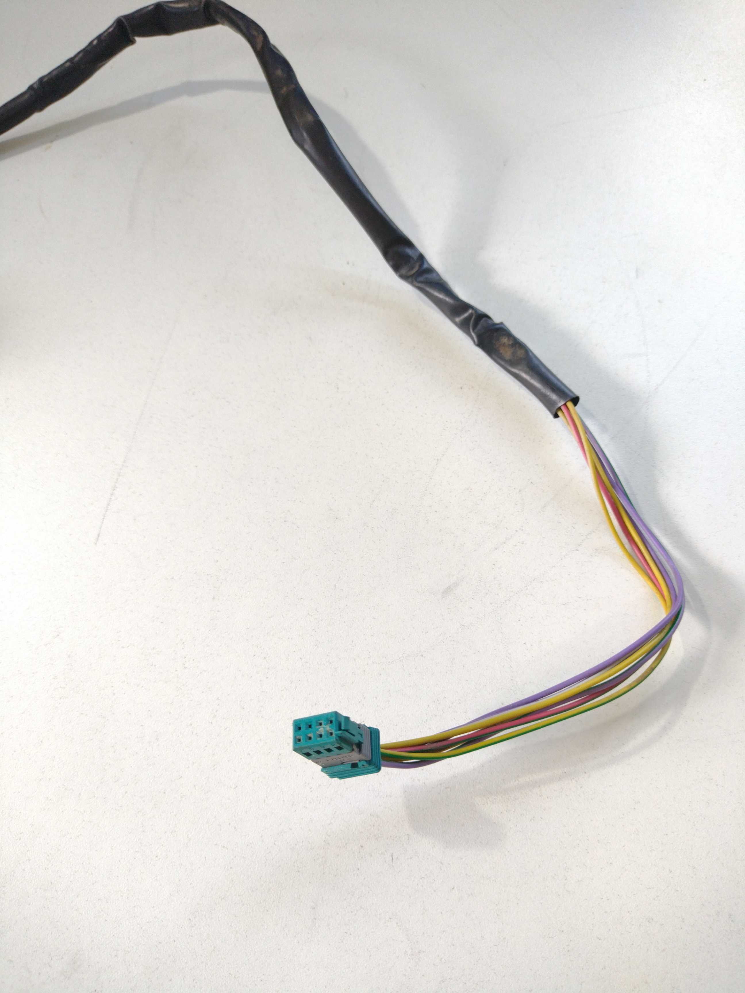 Chicote Retrovisor Lado Direito Voyage 2012 4