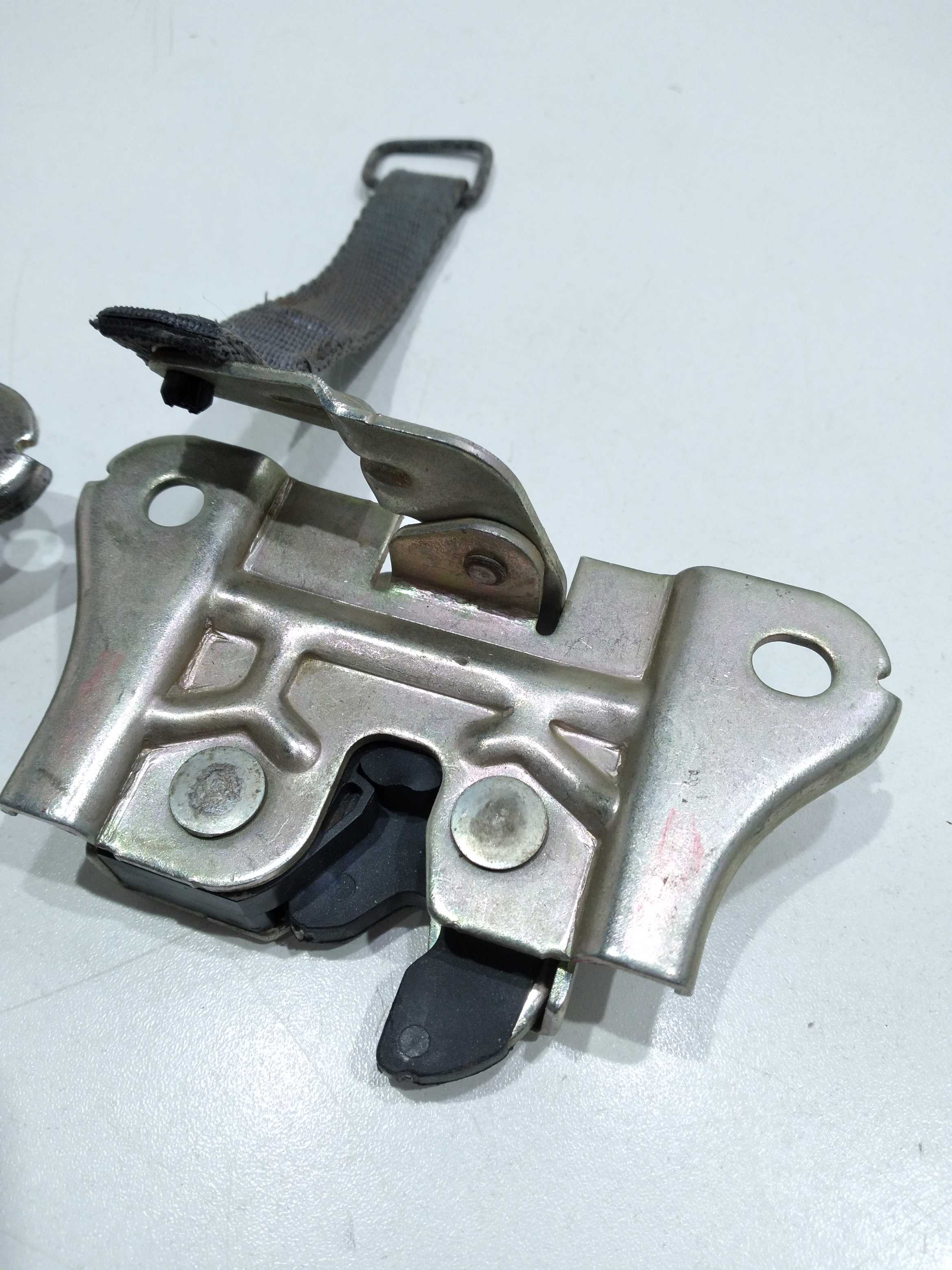 Par Trava Fechadura Do Banco Traseiro Grand Siena 1.6 2013 4