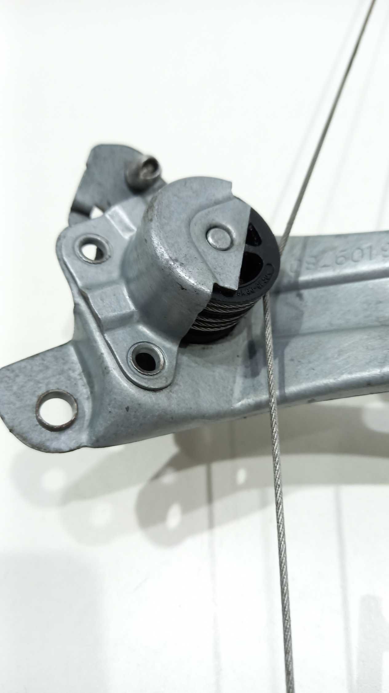 Maquina De Vidro Manual Tras. Esquerda Peugeot  206 2002 4