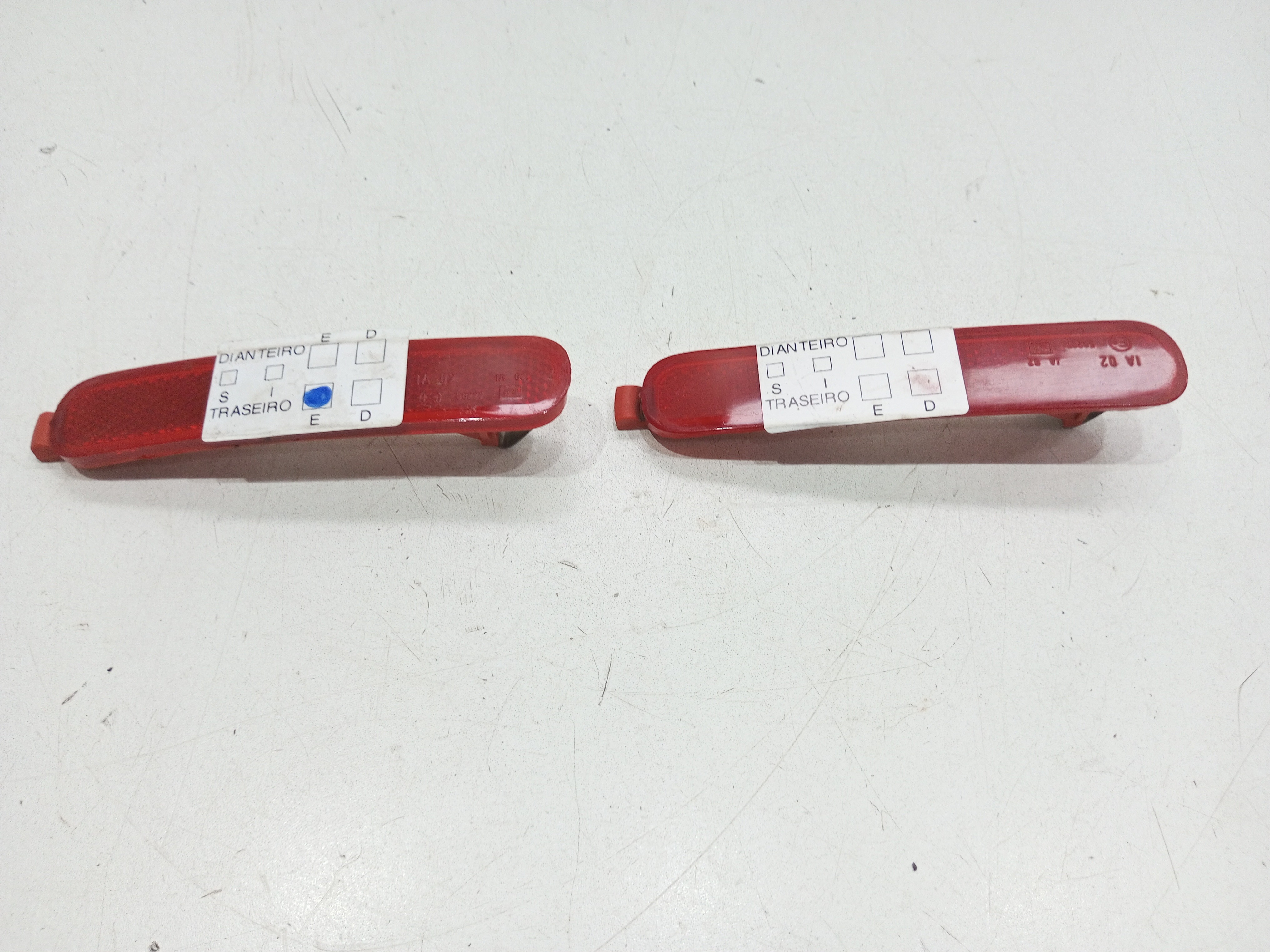 Par Refletor Olho De Gato Fiat Fiorino 1.4 2021 3