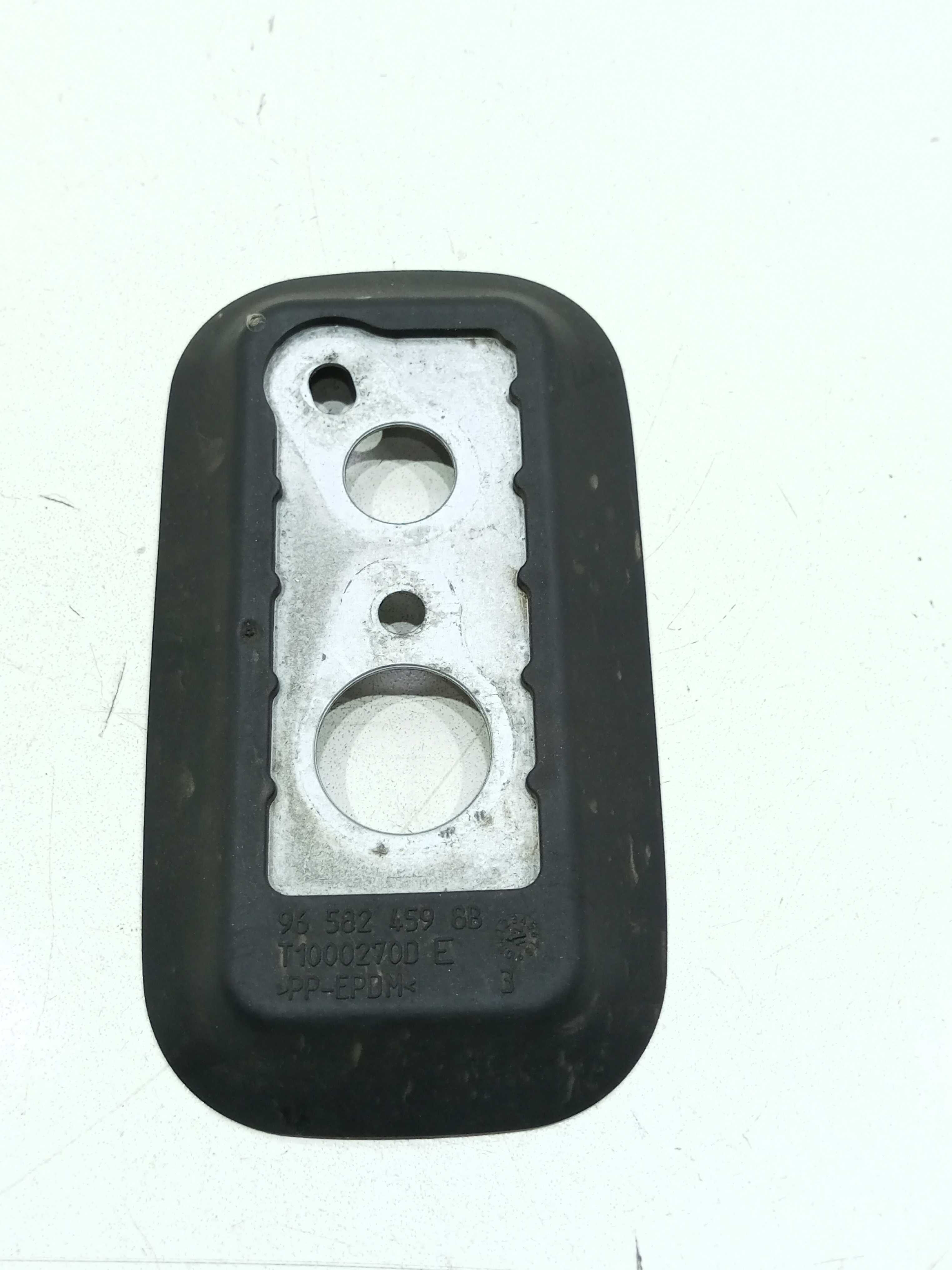 Vedação Moldura Válvula Expansão Citroen C3 1.6 2014
