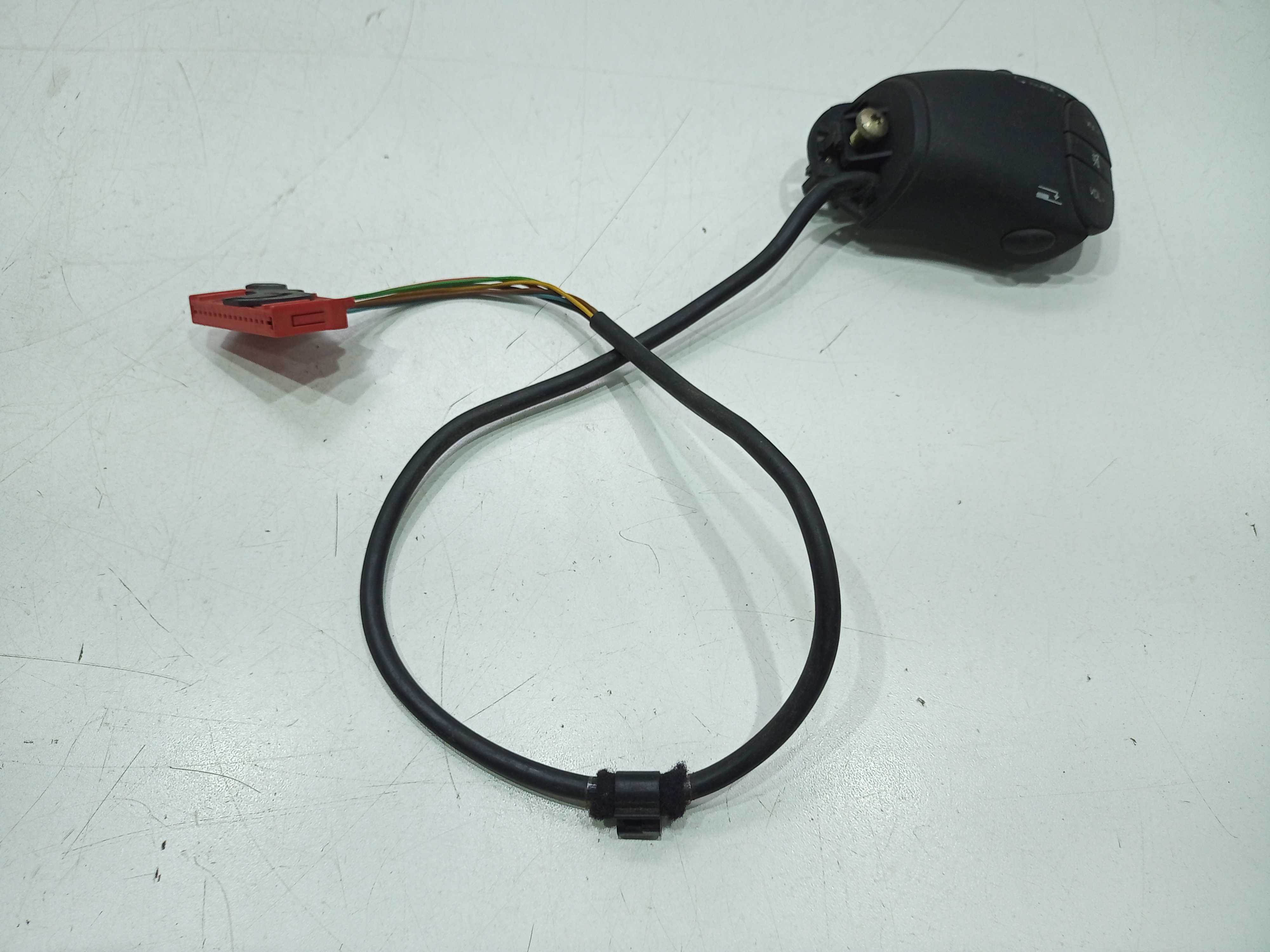 Comando Som Do Volante  Renault Clio 2006 1