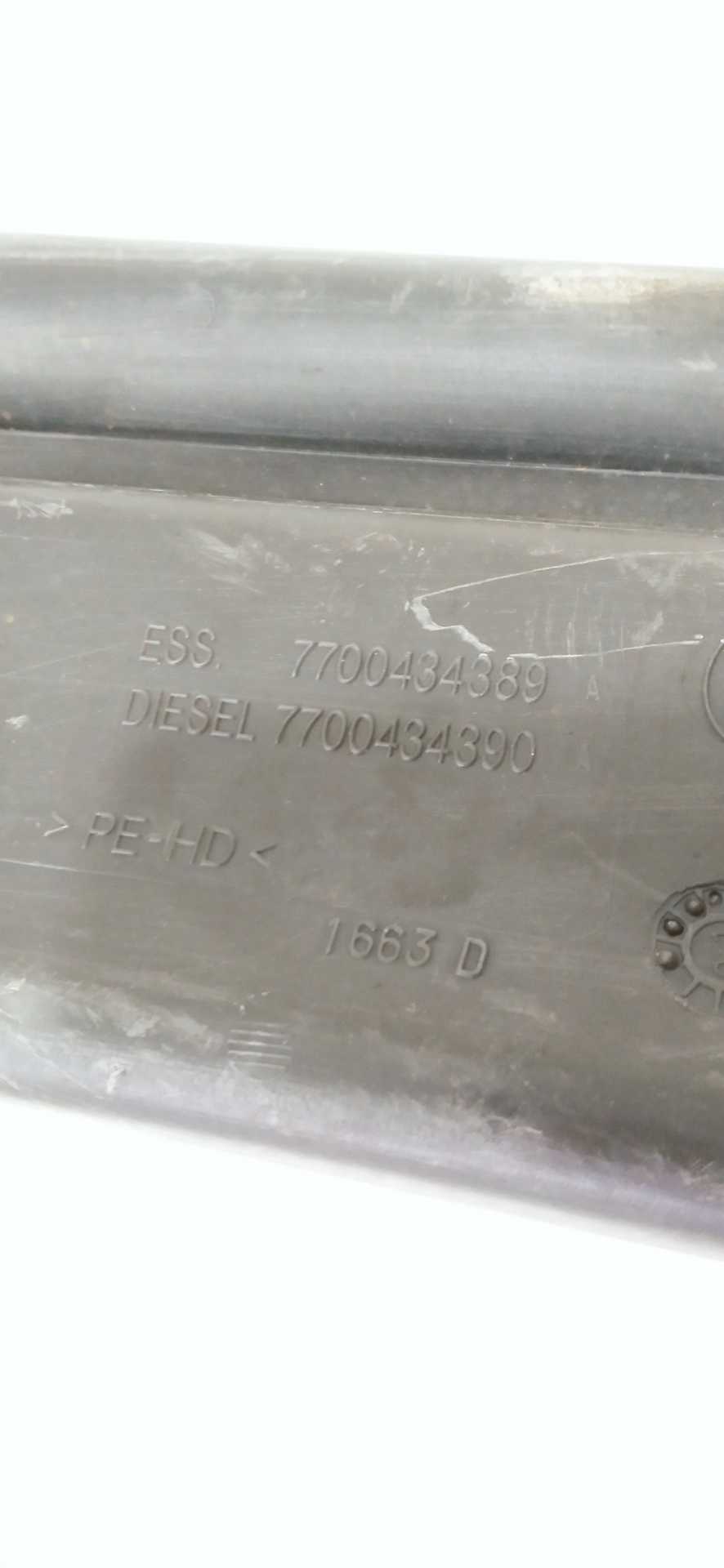 Gargalo Do Tanque De Combustível Renault Clio 1.0 8v  2002 3