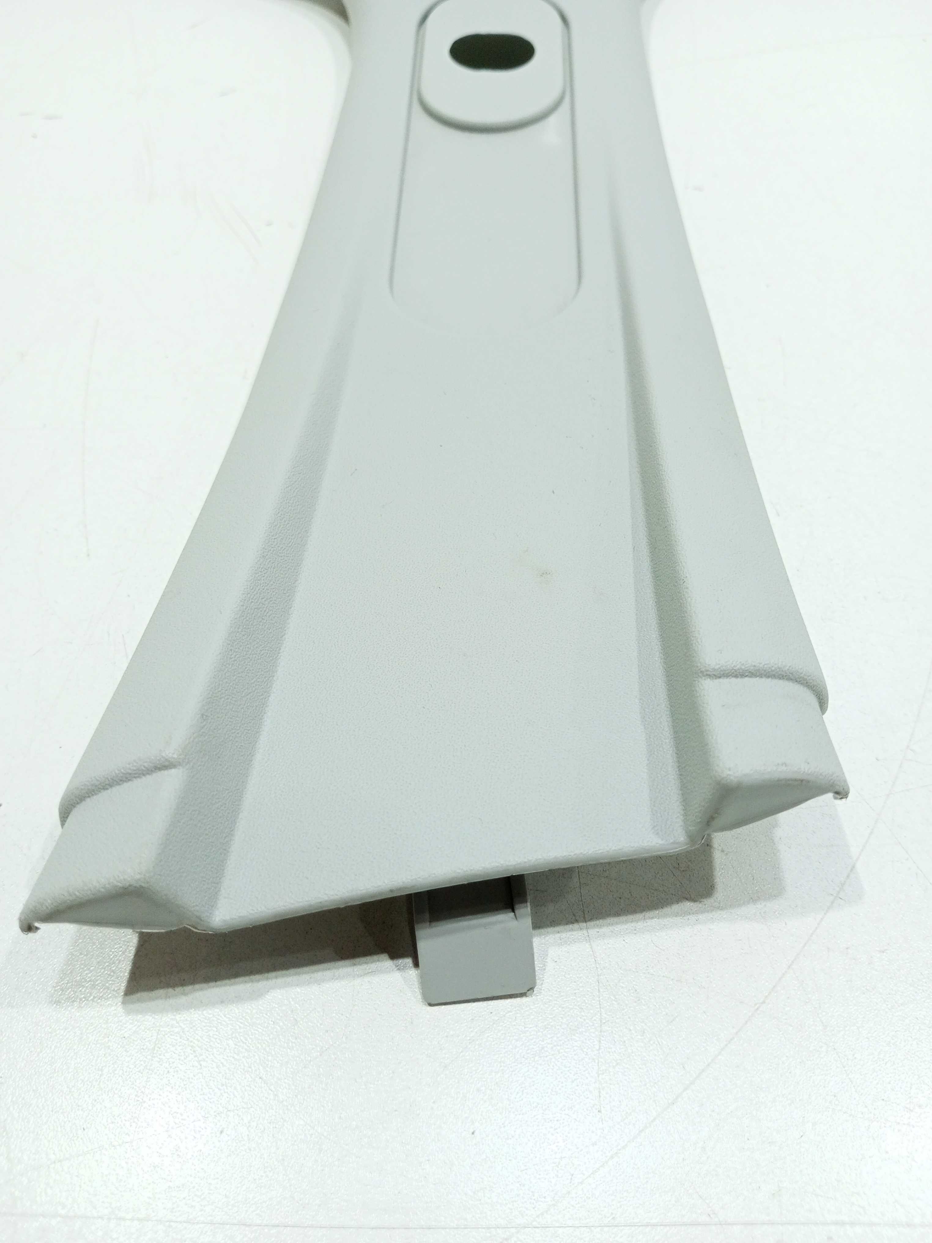 Moldura Coluna Direit Intern Volkswagen Voyage G8 2019 2