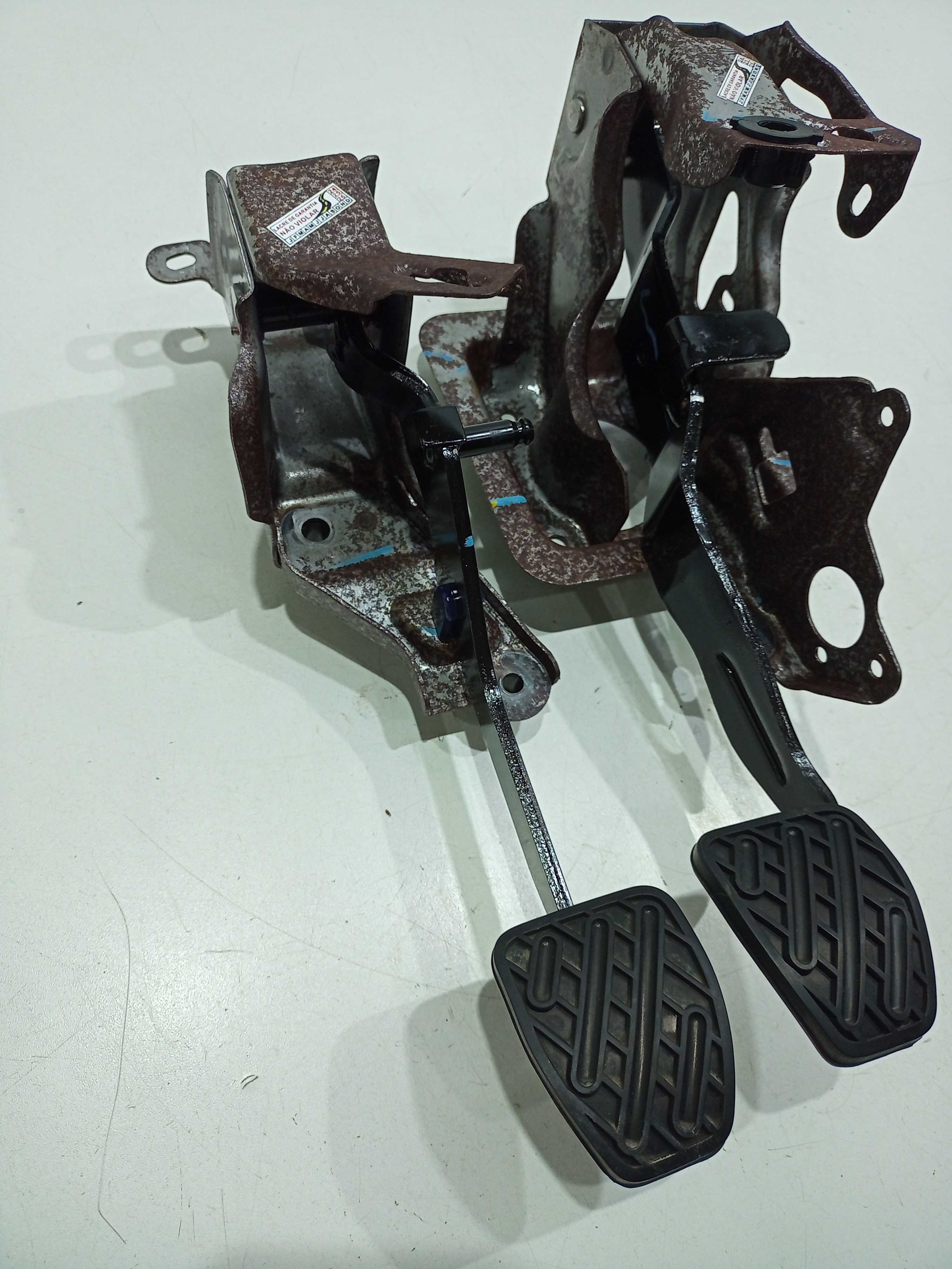 Pedaleiras Nissan Versa 1.6 S 2019 Manual 4