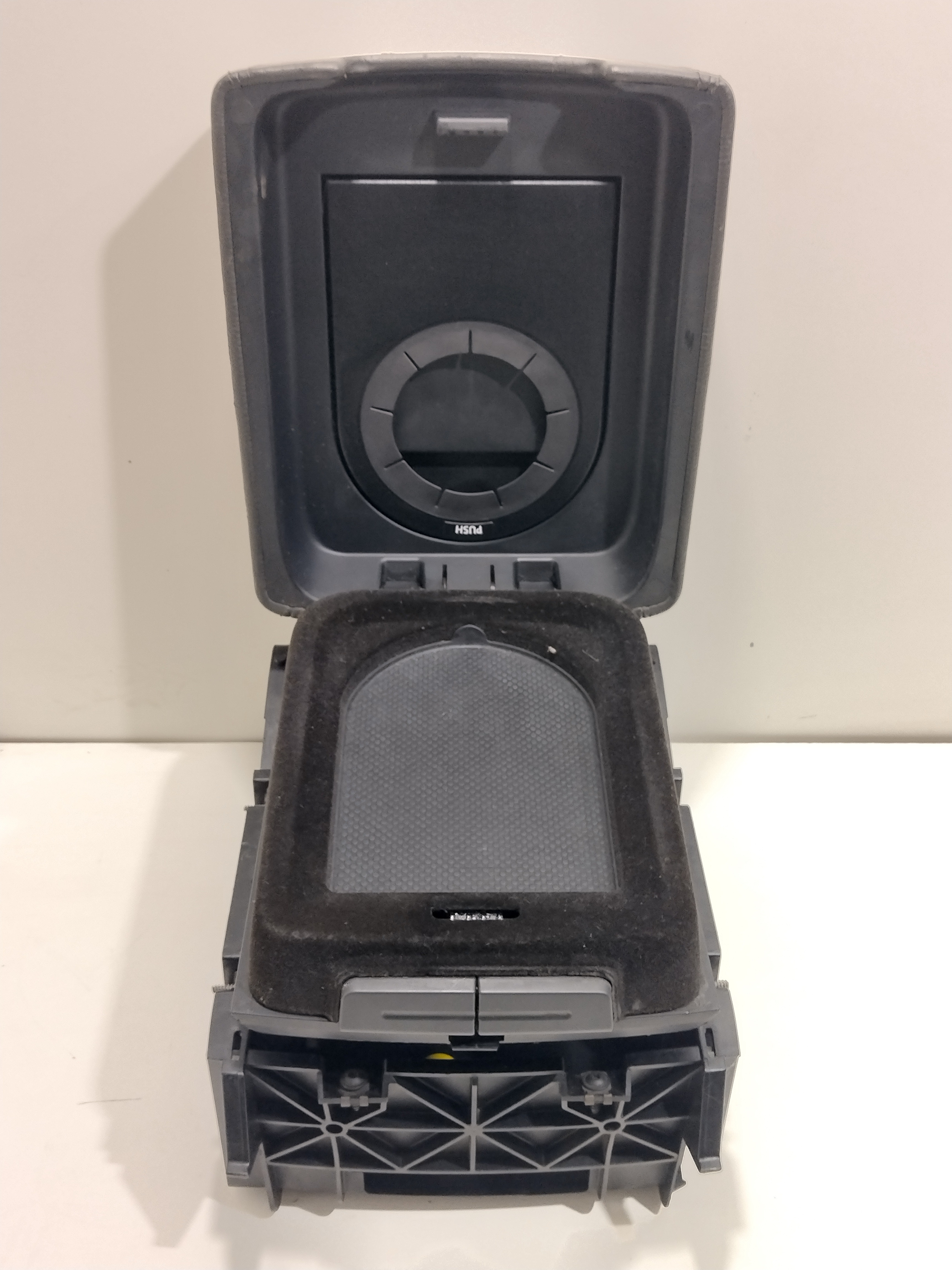 Console Central Apoio De Braço Touareg Vw 2005 Original Preto 9