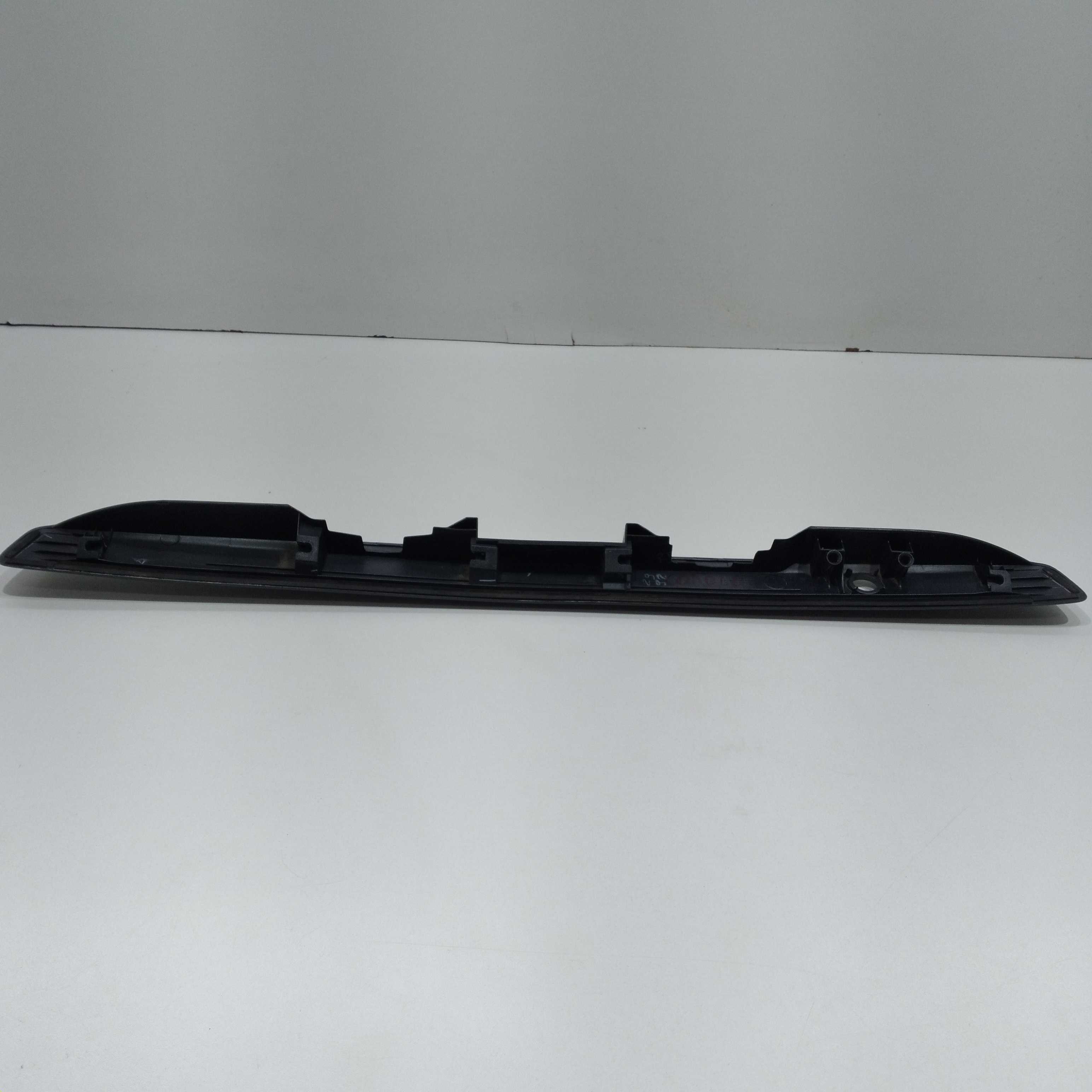 Moldura Da Tampa Traseira Corolla 2009 À  2012 4