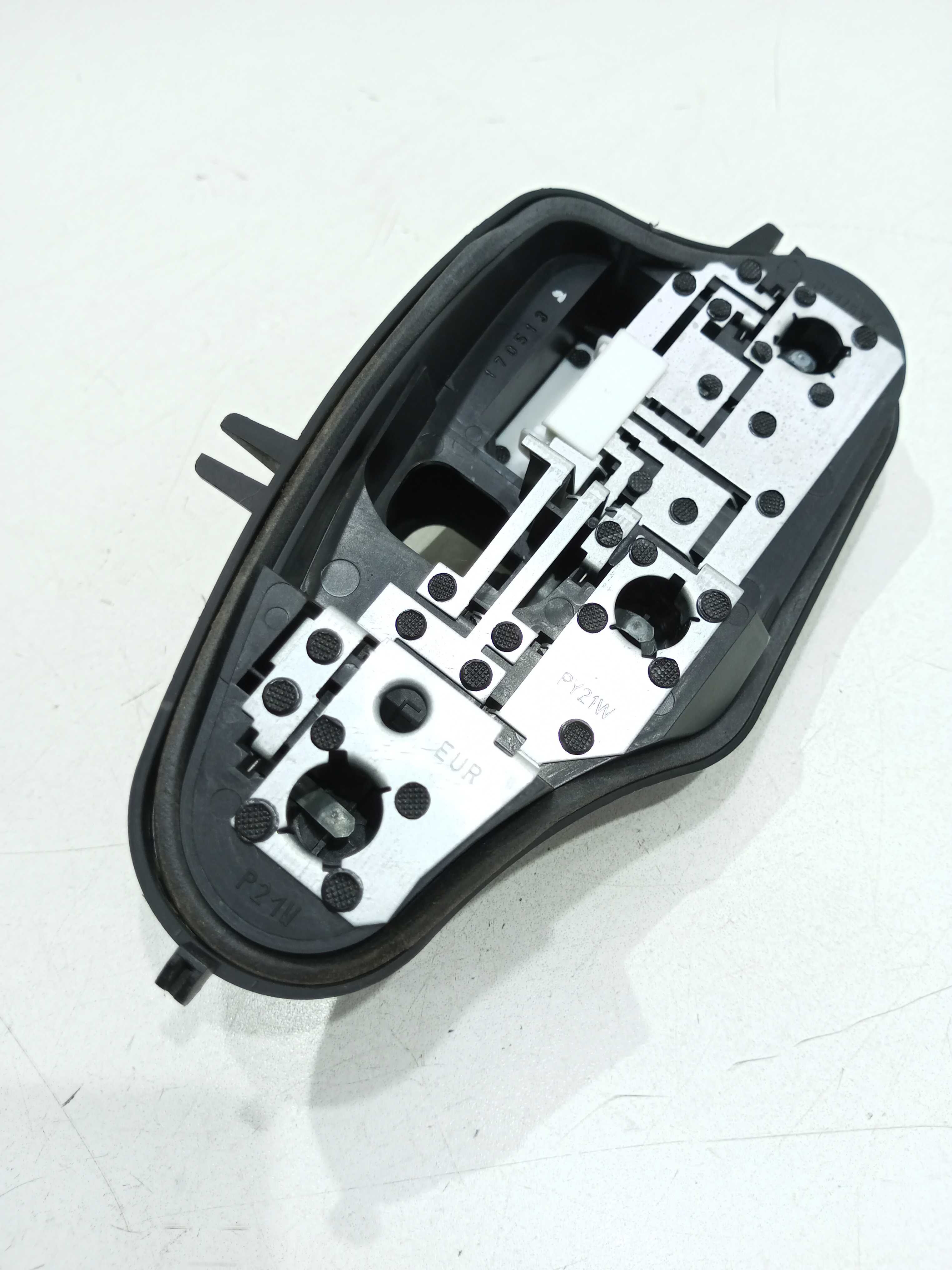 Circuito Lanterna Lado Direito Citroen C3 1.6 2014 Direito 2