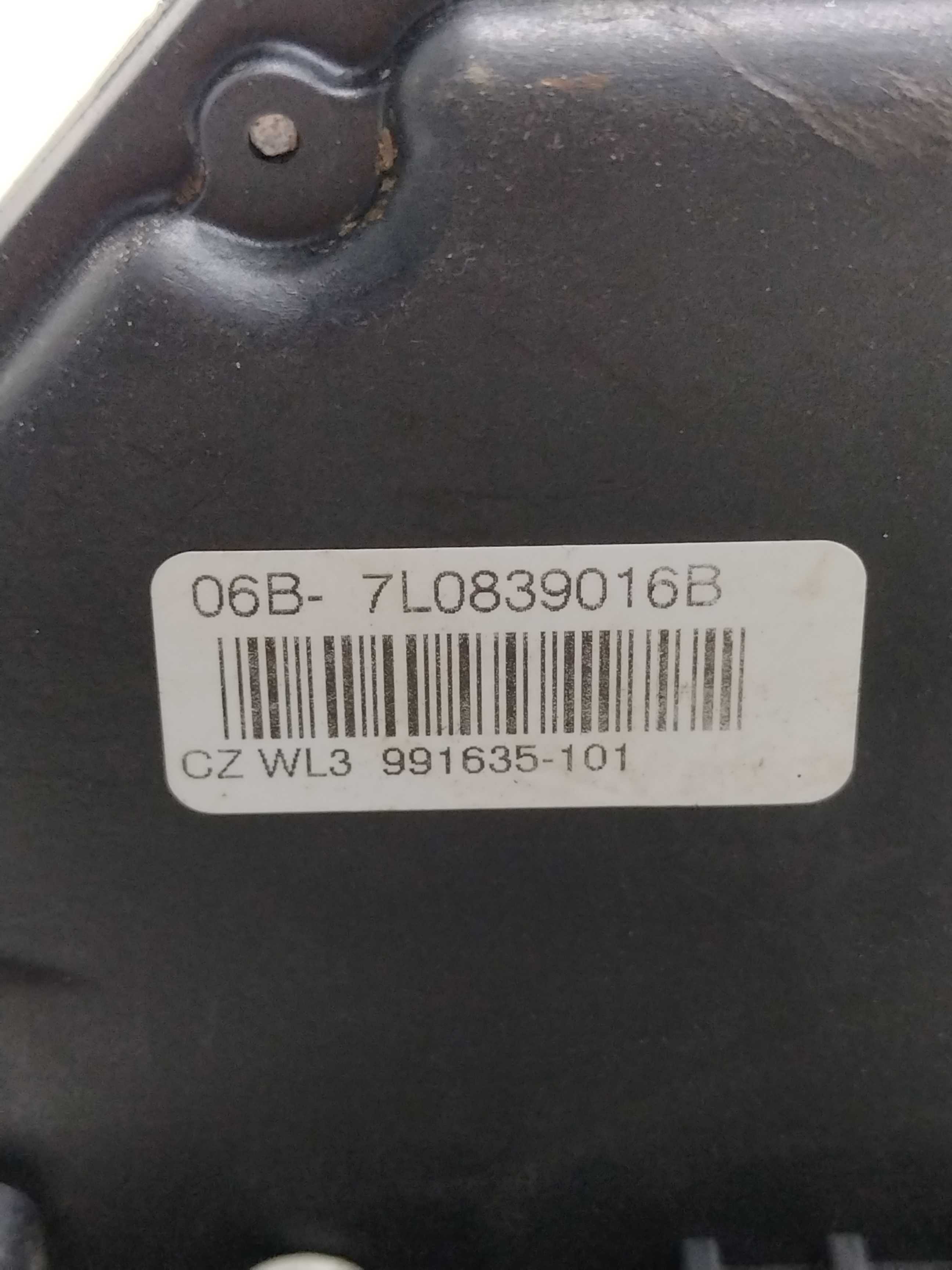 Fechadura Da Porta Traseira Direita Touareg 2005 Vw 5