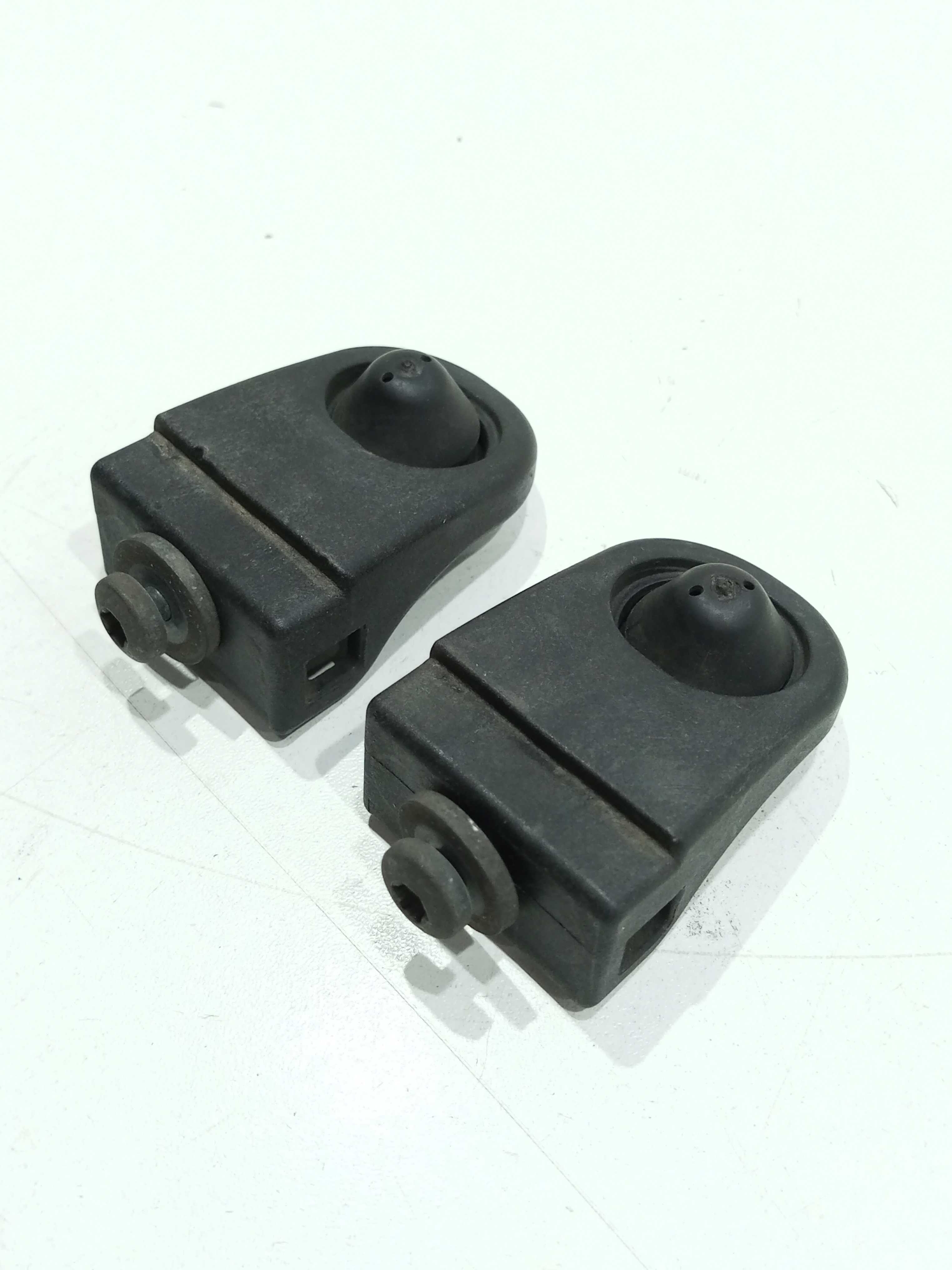 Suporte Coxim Superior Radiador Peugeot 307 2.0 Rallye 2004 2