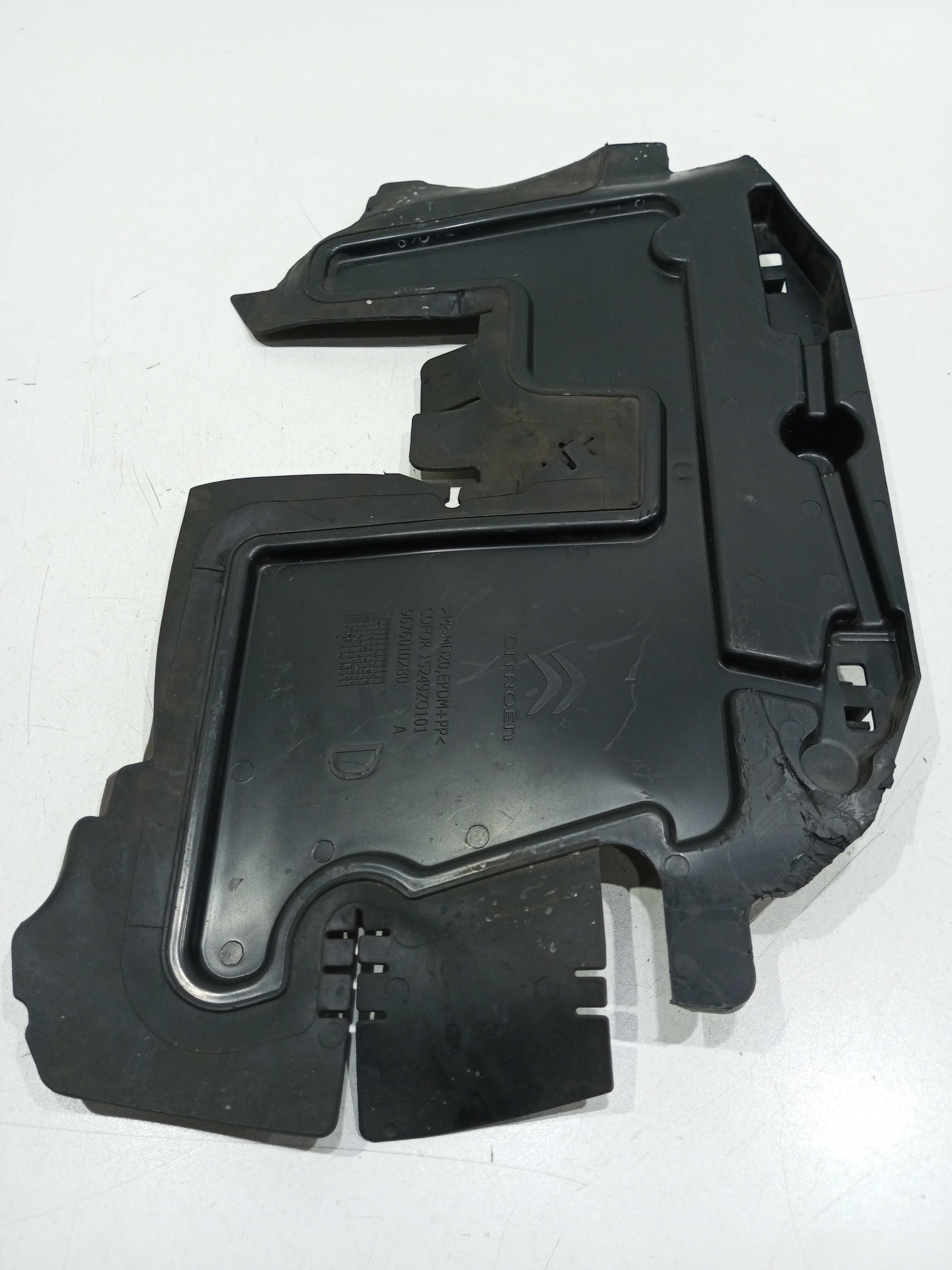 Defletor Do Radiador Lado Direito Citroen 1.6 2014 5