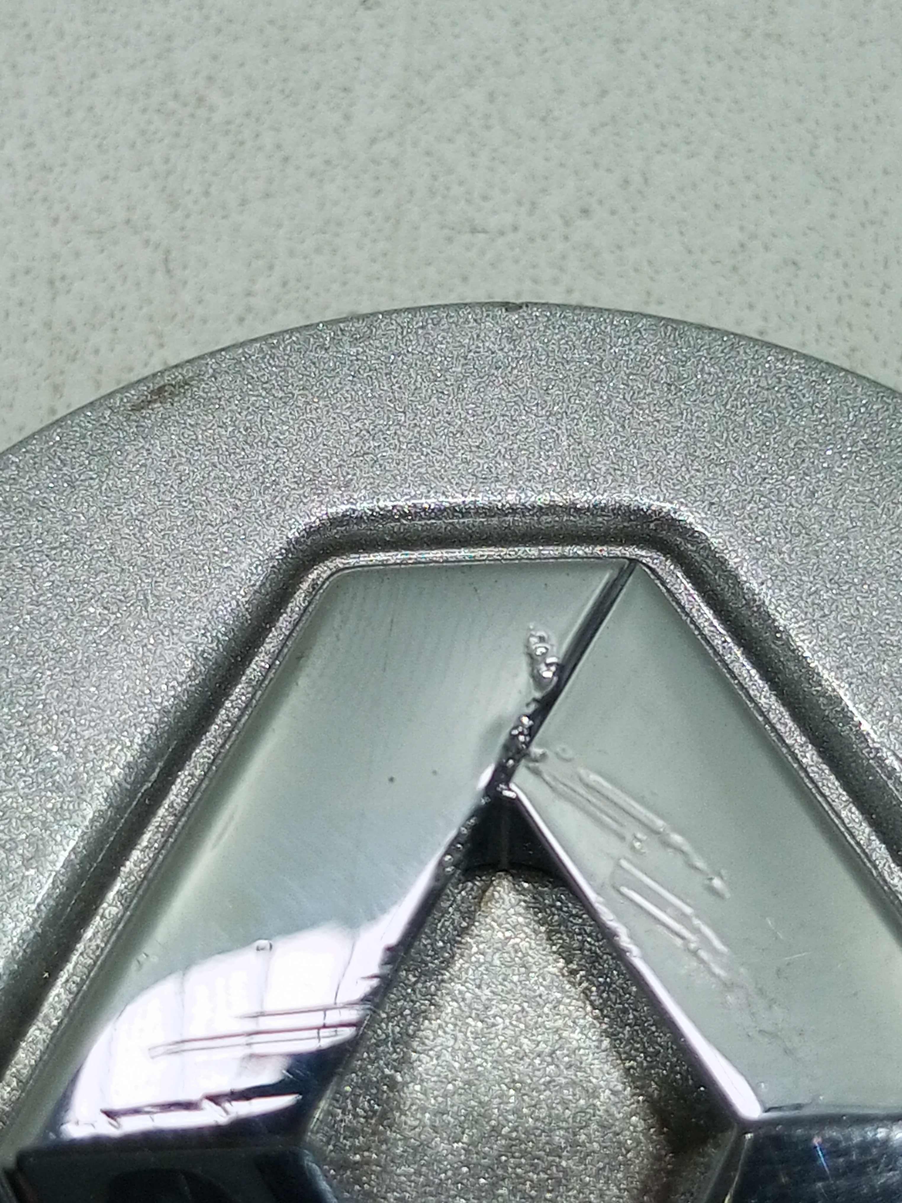 Emblema Calota Central Da Roda Renault Duster 1.6 2014 2