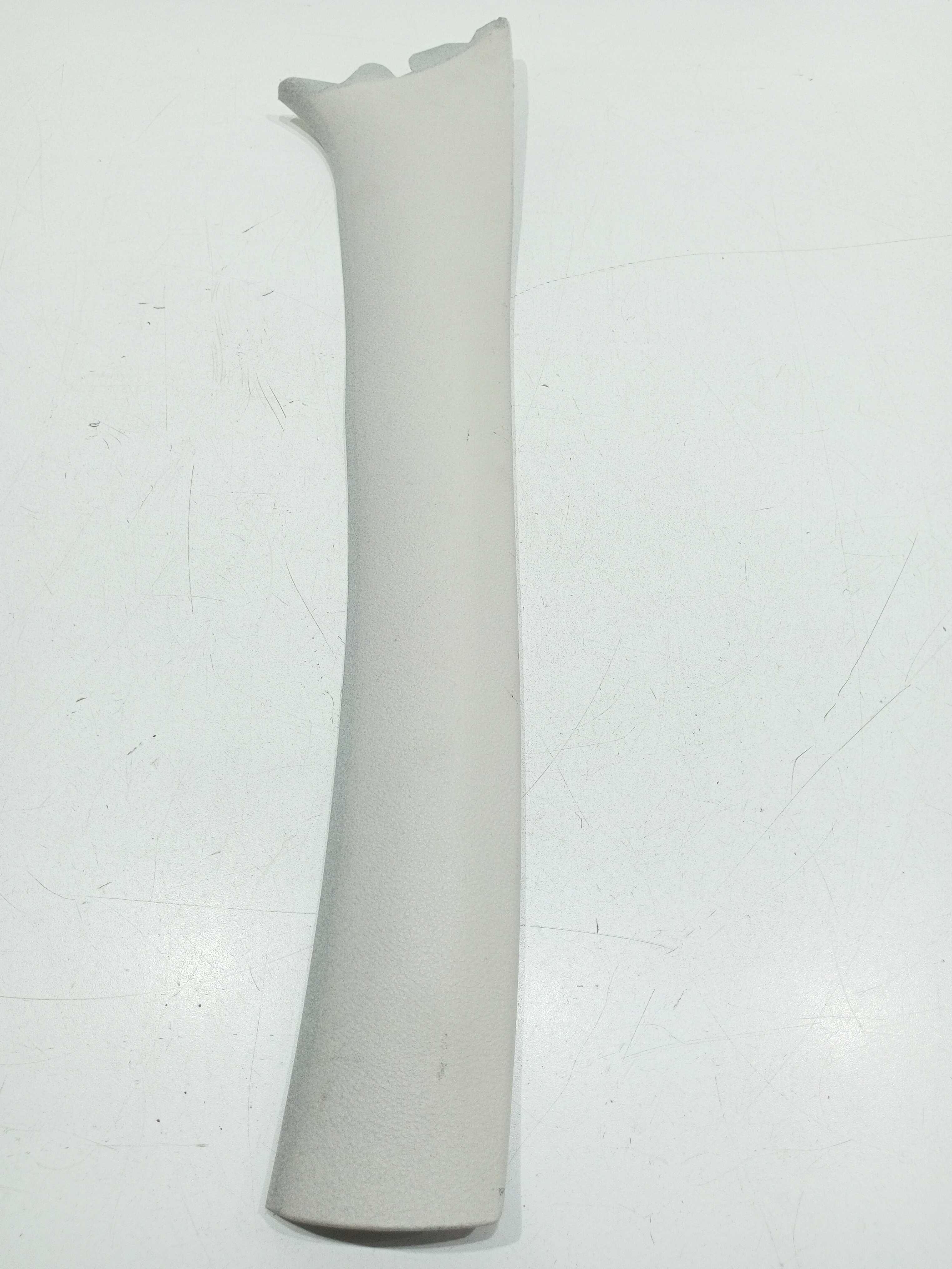 Acabamento Direito Coluna Parabrisa Fiat Siena Fire 2011 2