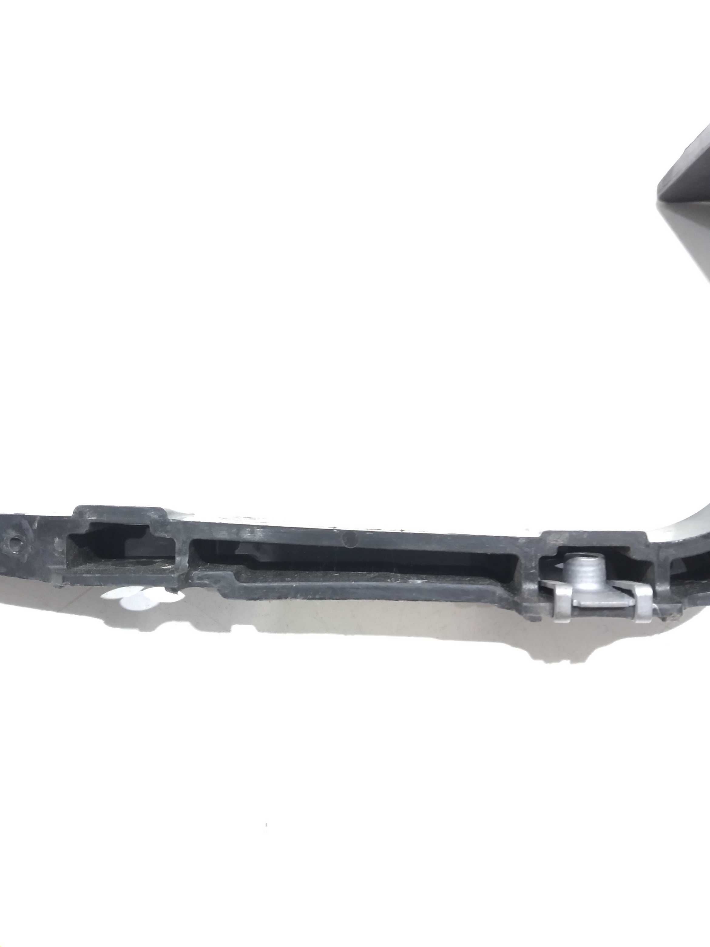 Suporte Maçaneta Dianteira Direita Peugeot 2008 1.6 2018 5