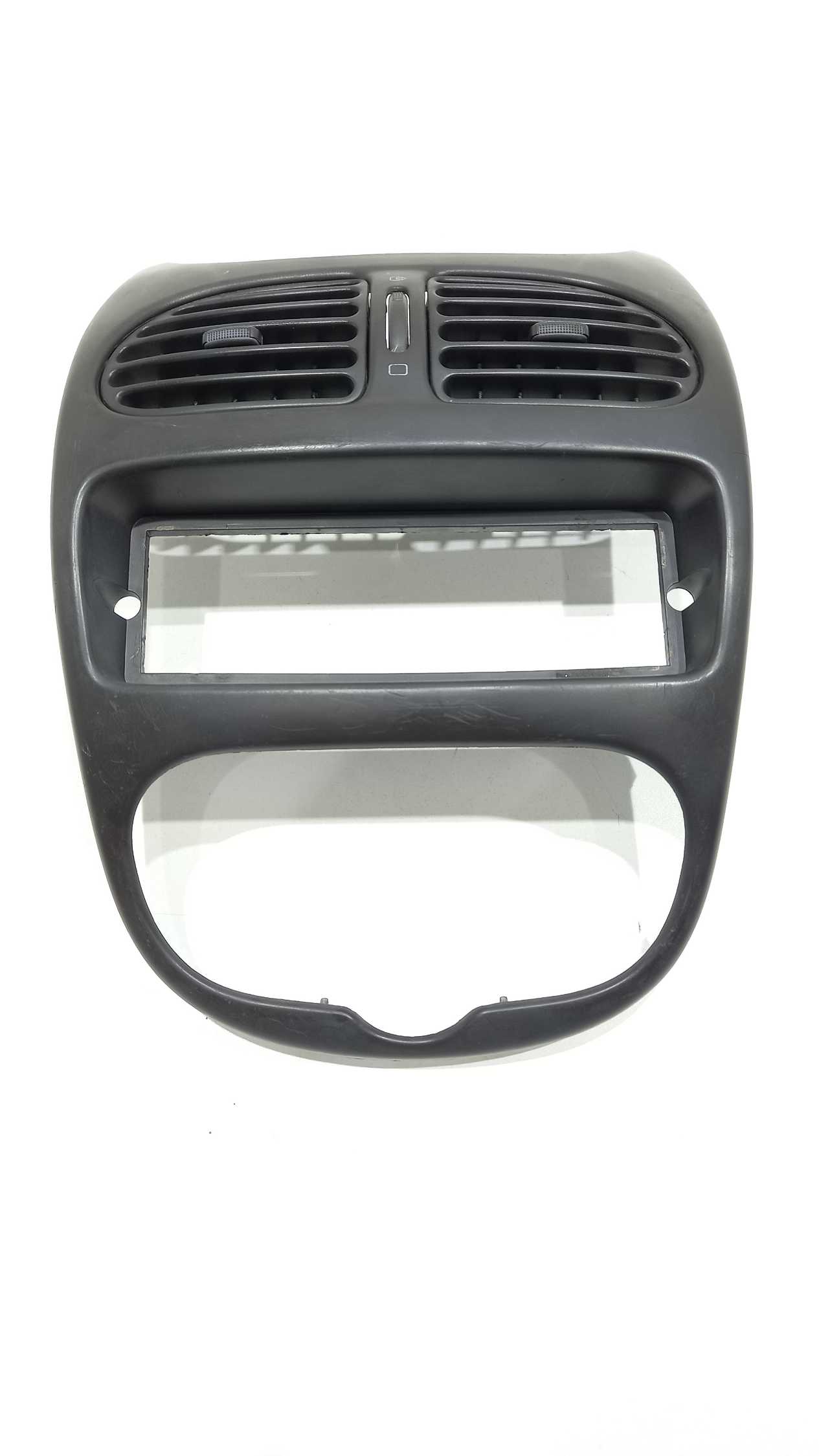 Moldura Do Painel Central  Peugeot 206 2001 Detalhes 4