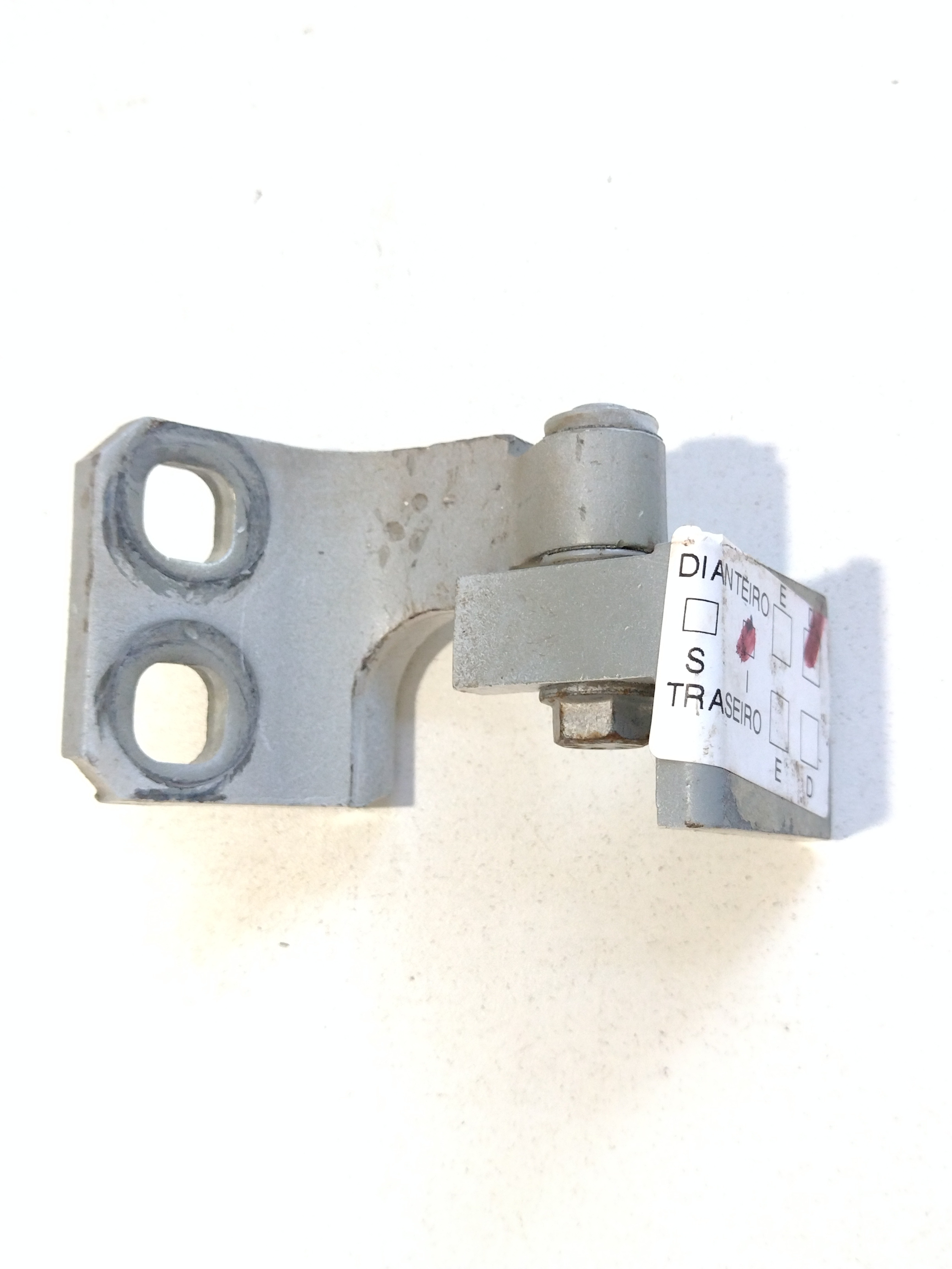 Dobradiça Porta Dianteira Direita Inferior Fiorino Evo 2020 2