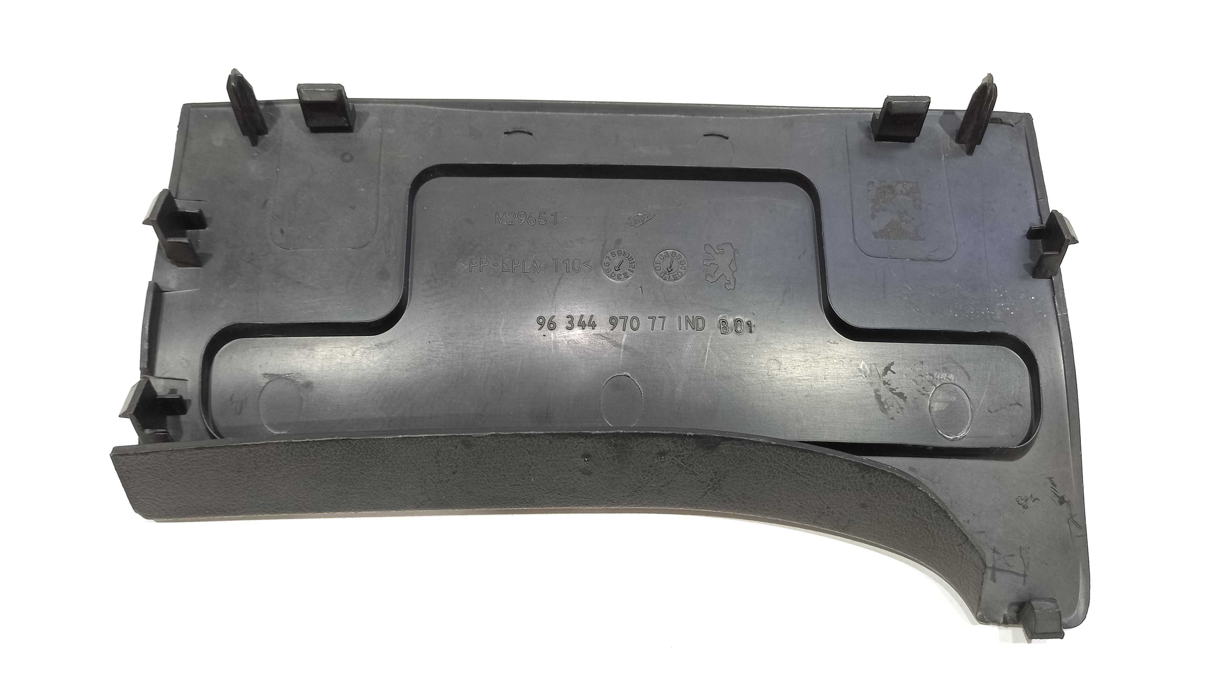 Tampa Caixa De Fusíveis Peugeot 307 2009 2