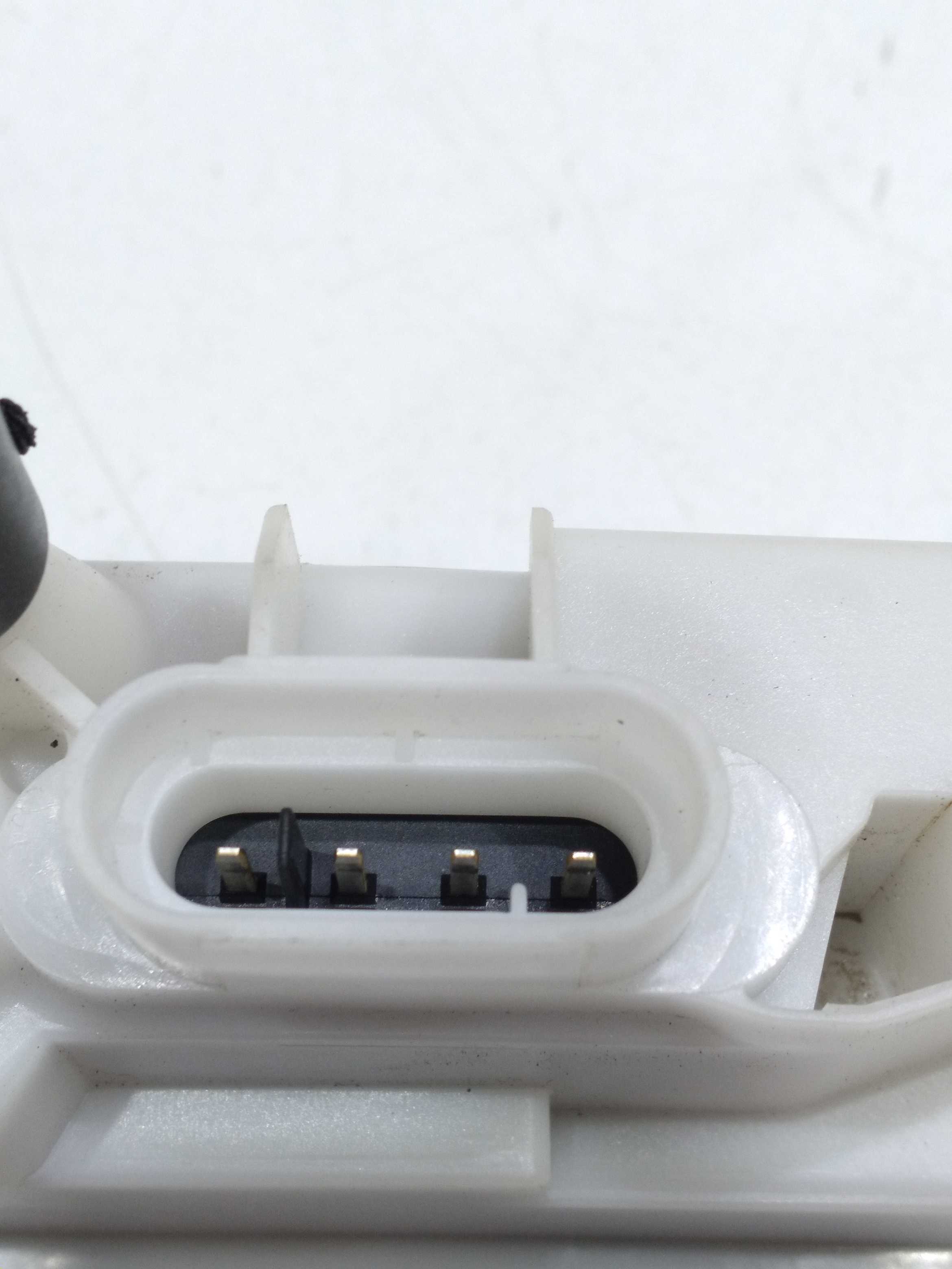 Fechadura Porta Traseira Esquerda Citroën C3 Glx 1.4 2011 9