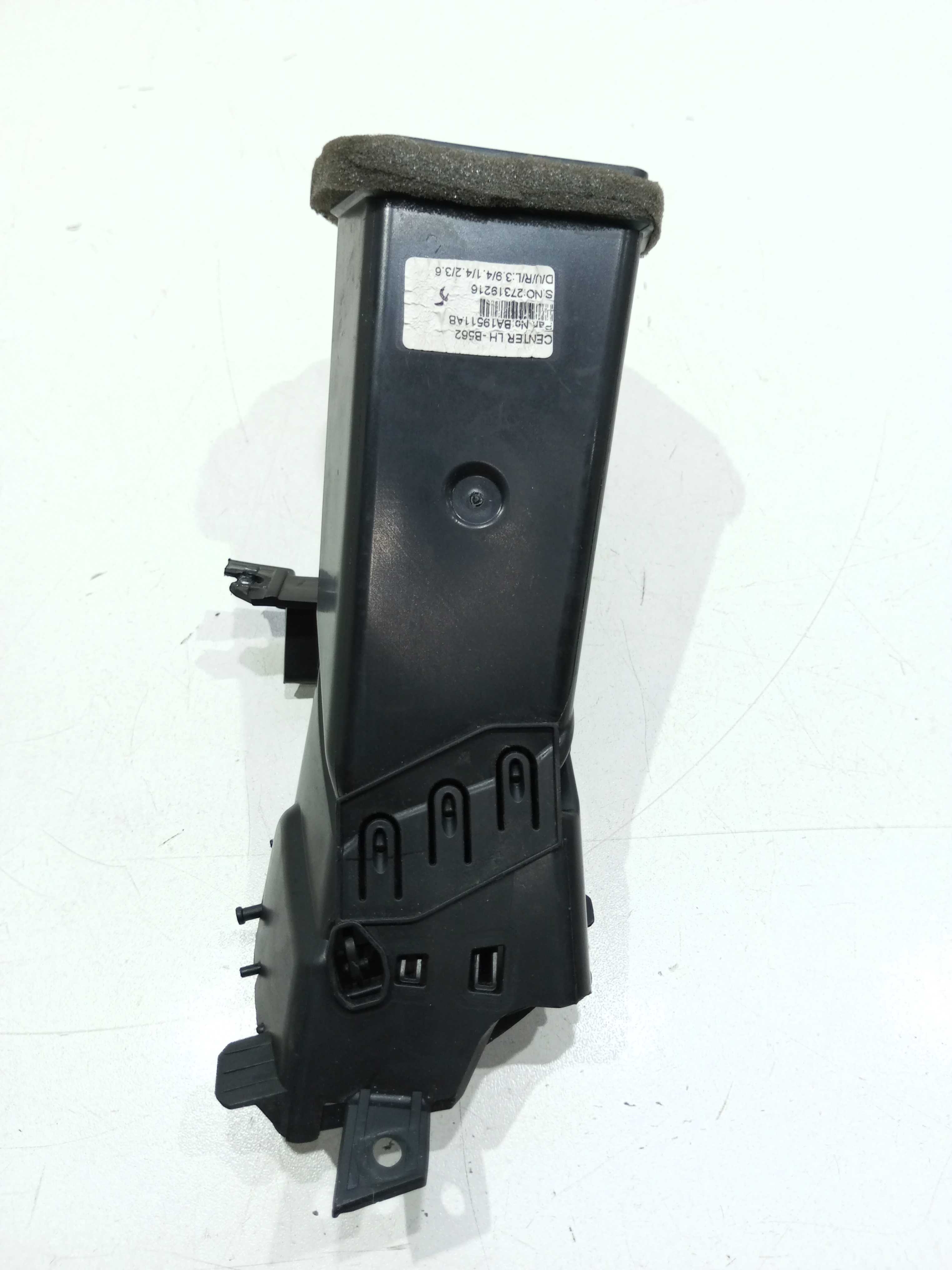 Difusor De Ar Central Lado Esquerdo Ford Ka Se 2017 4