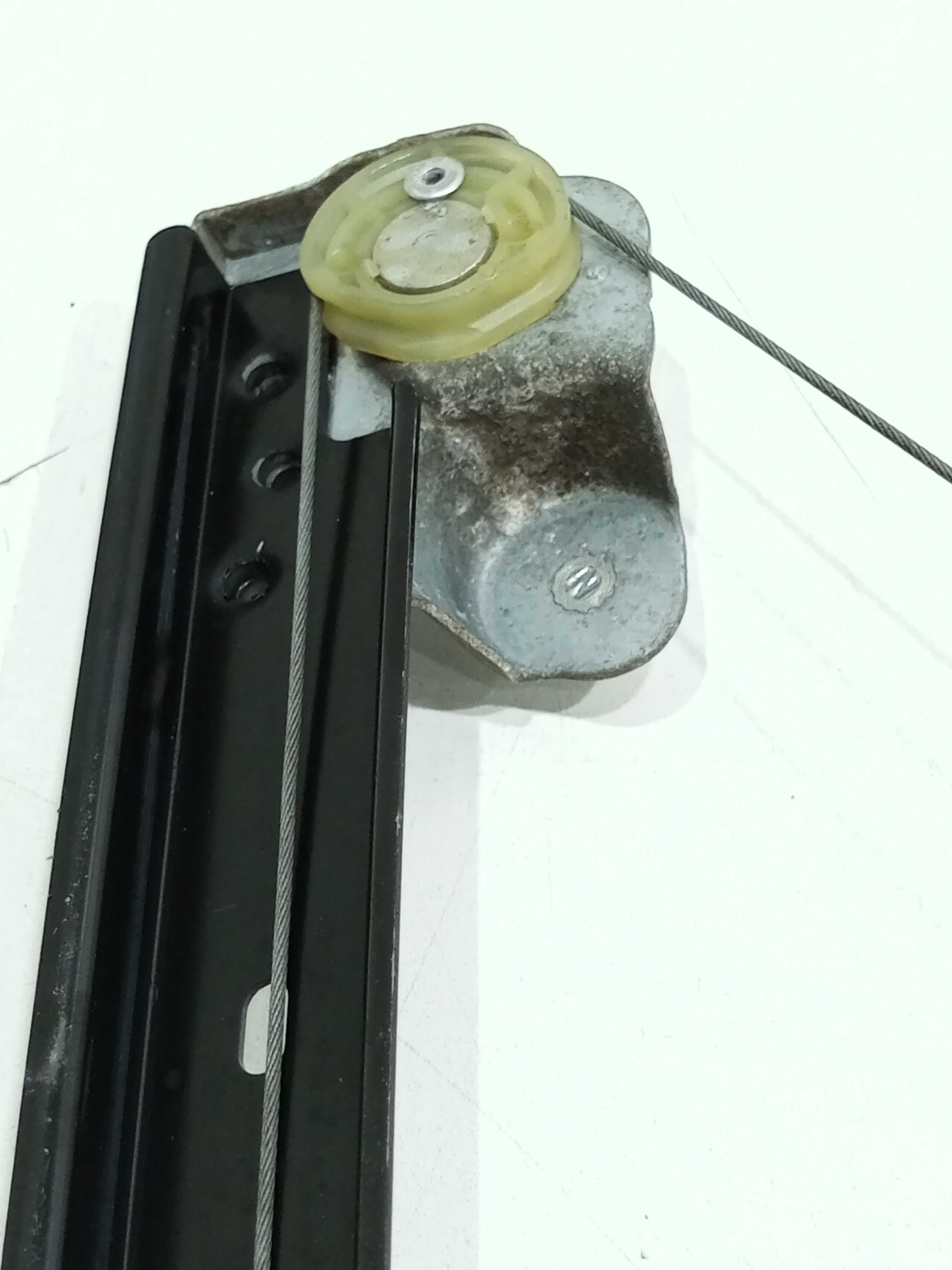 Maquina De Vidro Manual Porta Traseira Esq. Sandero 2010 4