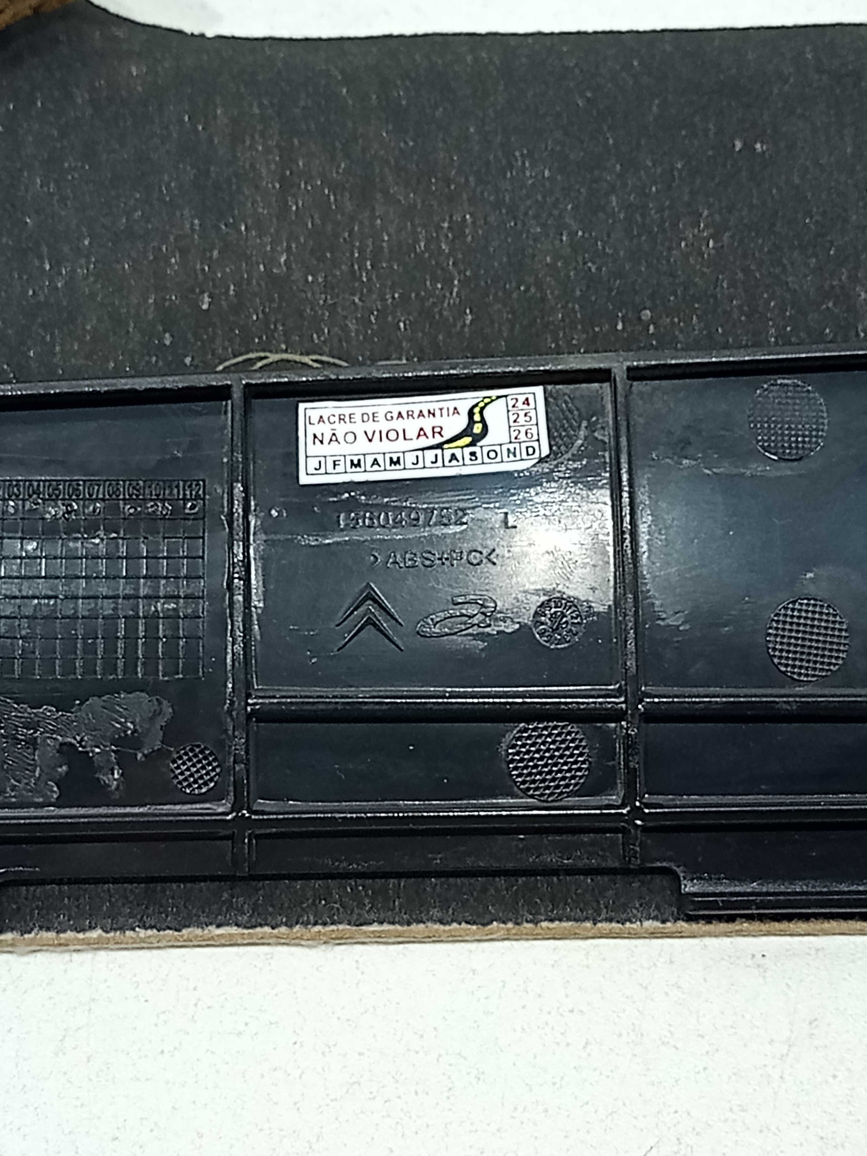 Moldura Teto Panorâmico Citroen C3 2015 2